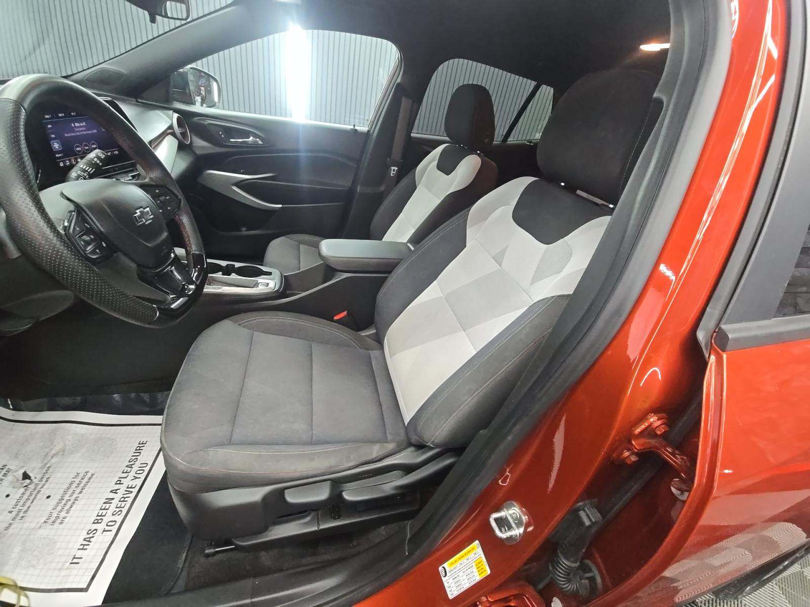 CHEVROLET CAMARO - 6