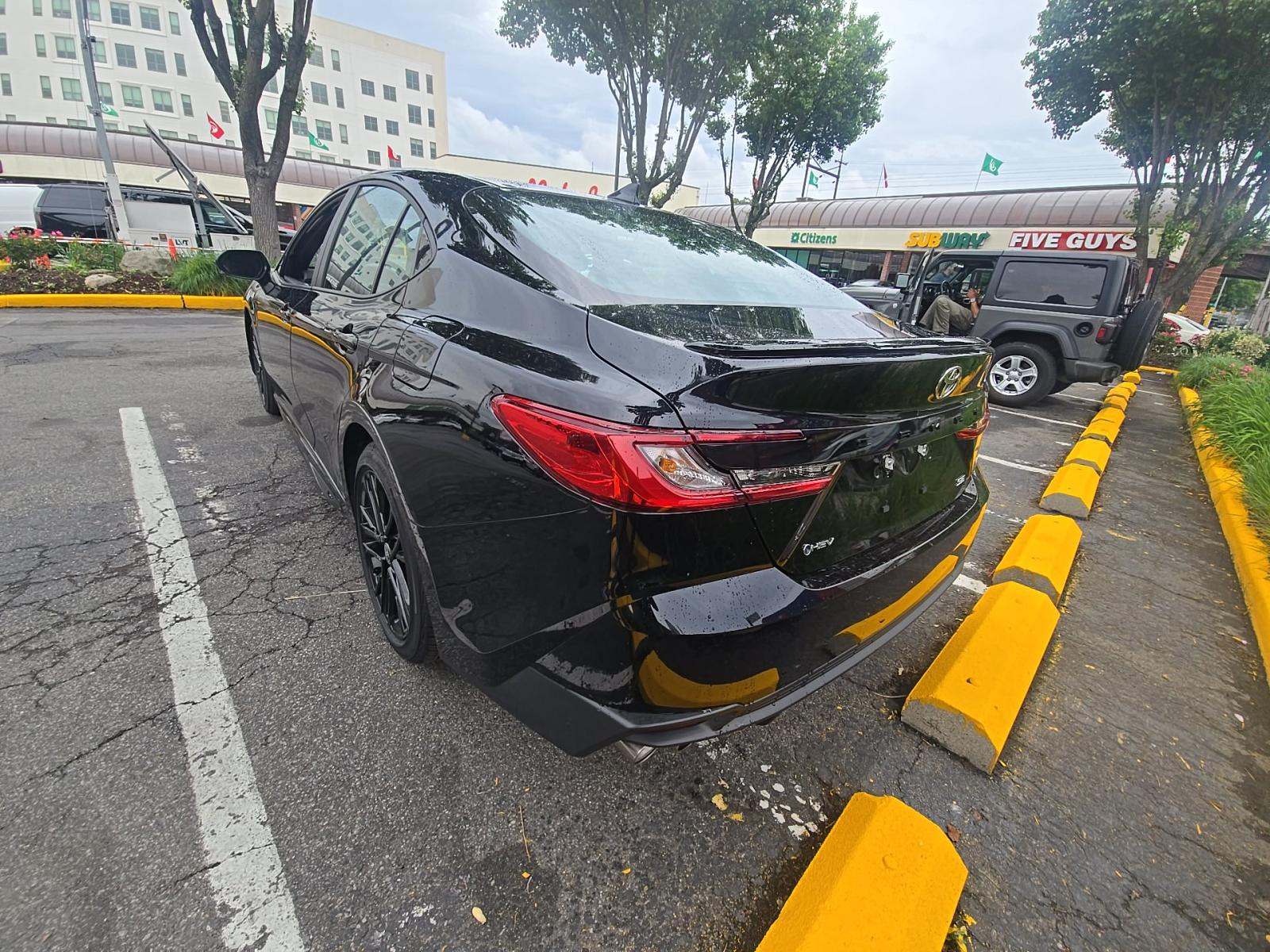 TOYOTA CAMRY - 2