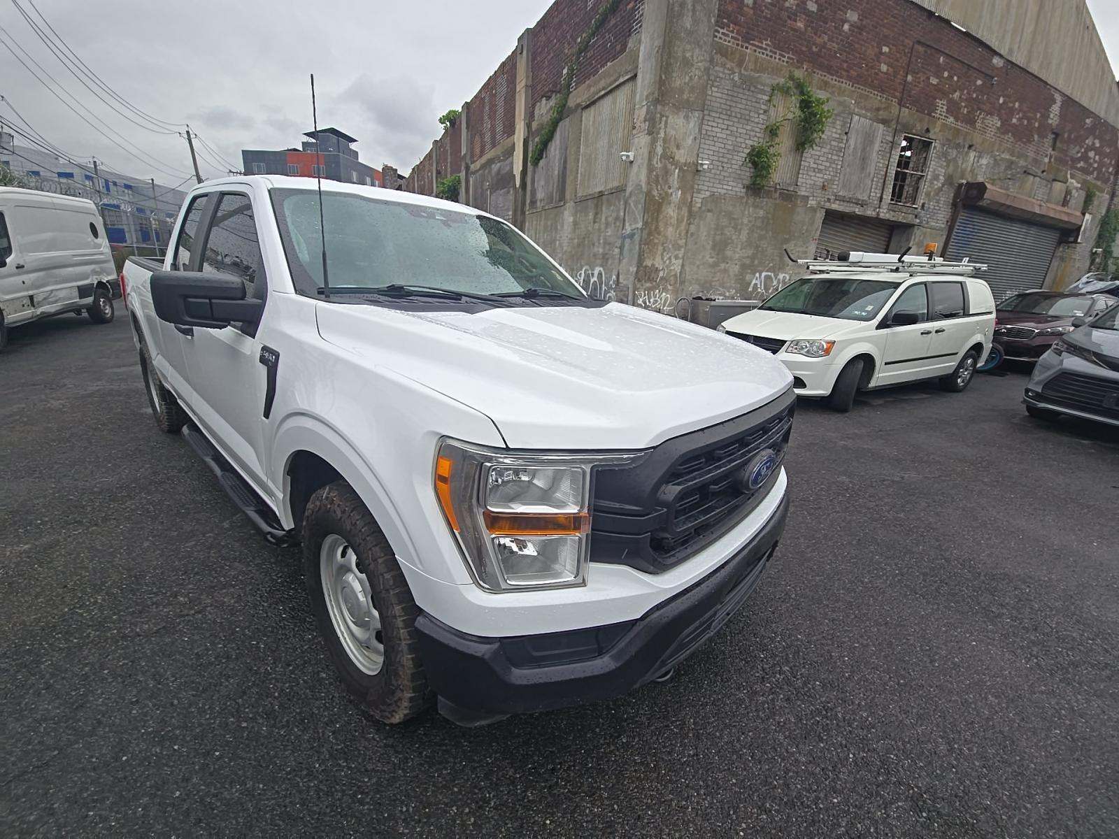 2022 Ford F-150 XL AWD