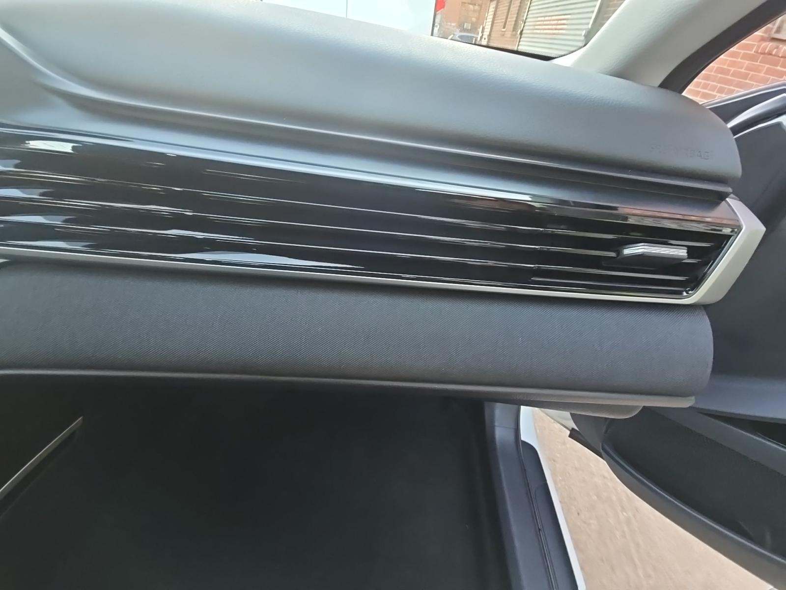 2025 Toyota Camry LE FWD