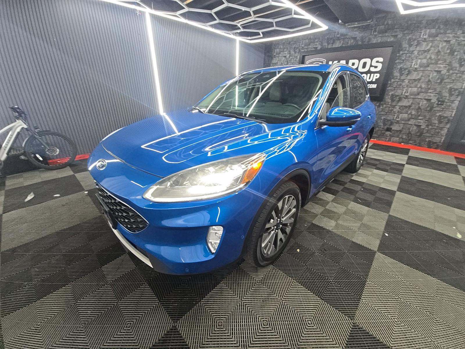 2020 Ford Escape Titanium AWD