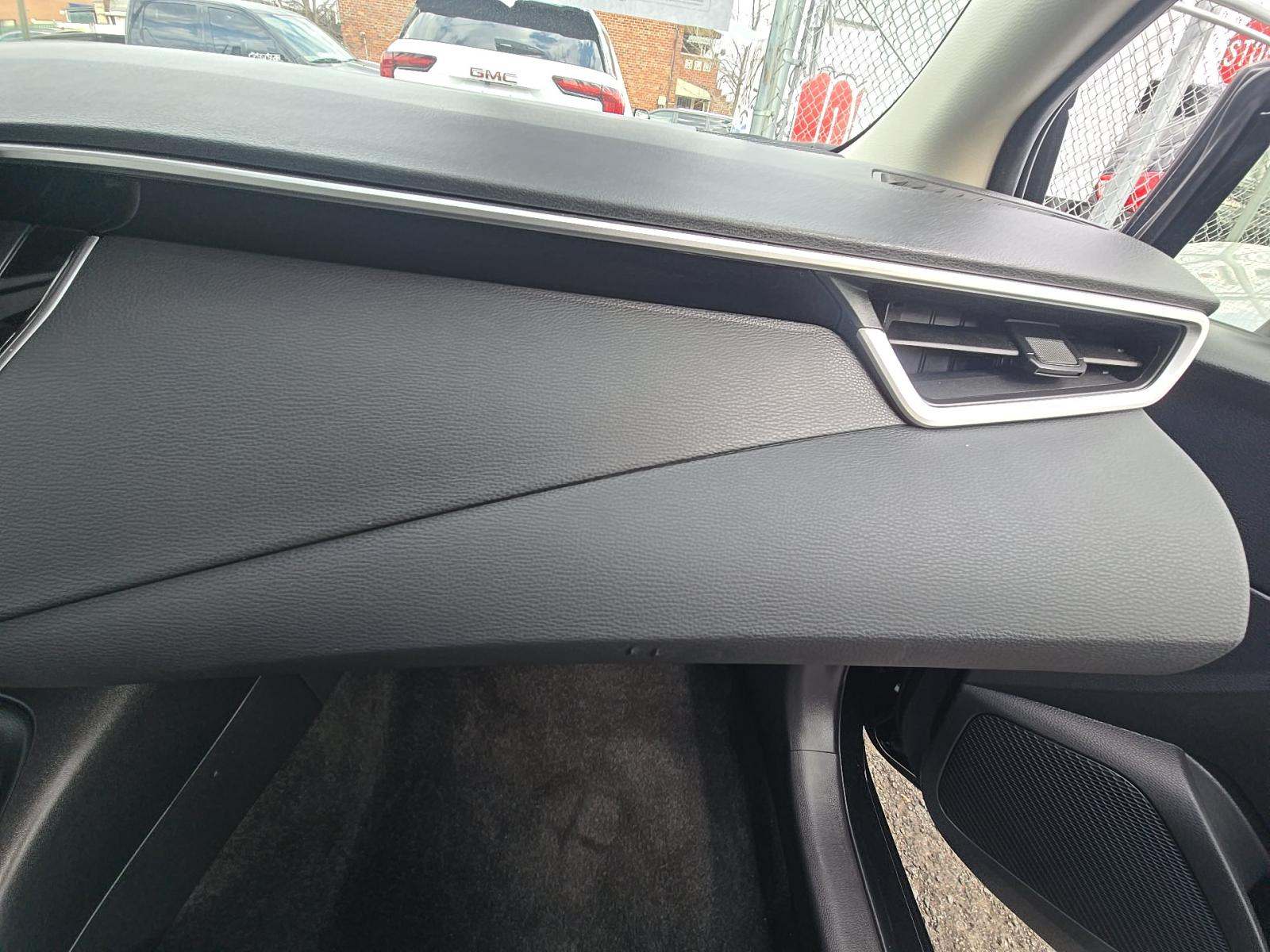 2024 Toyota Corolla Hybrid LE FWD