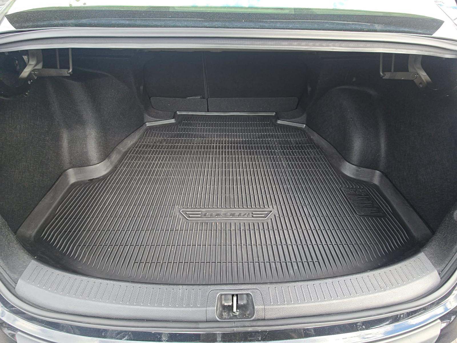 2024 Toyota Corolla Hybrid LE FWD