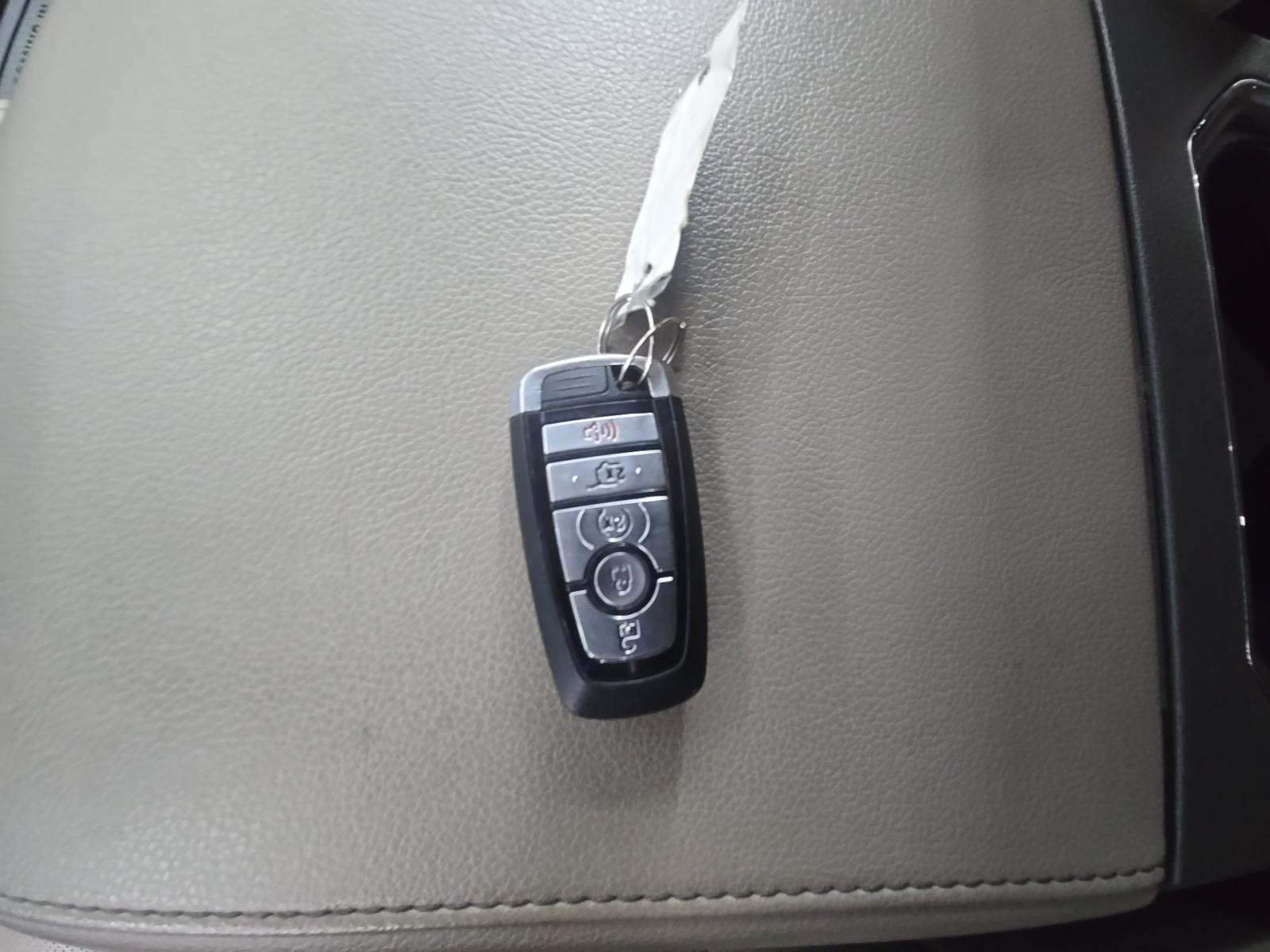 FORD EXPEDITION MAX - 8