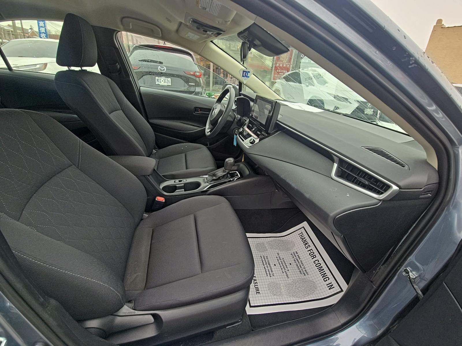 2024 Toyota Corolla LE FWD