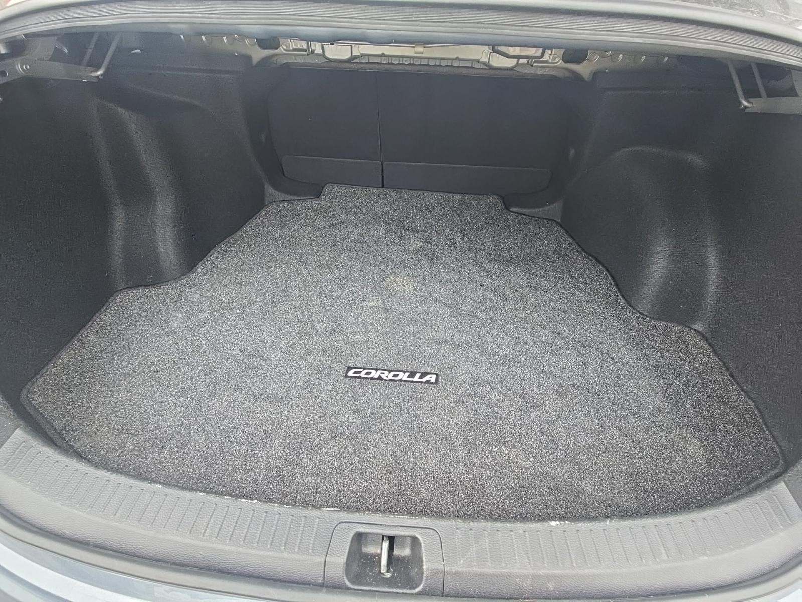 2024 Toyota Corolla LE FWD