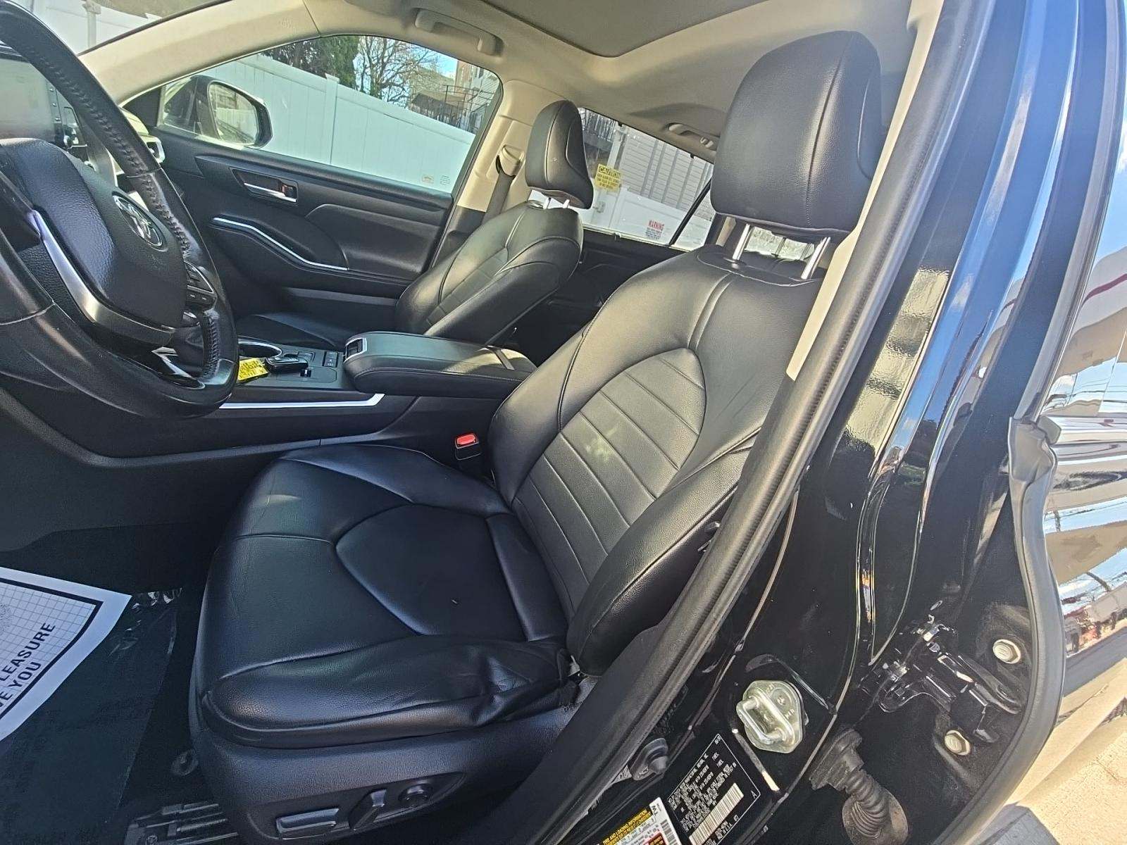 2020 Toyota Highlander XLE FWD