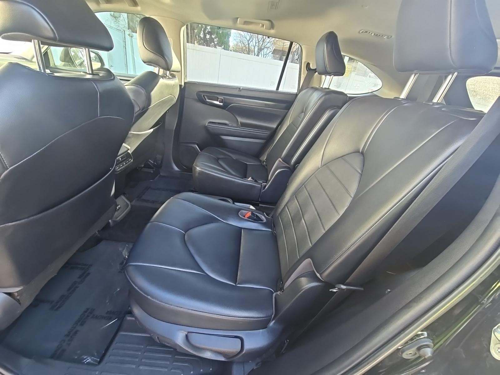 2020 Toyota Highlander XLE FWD