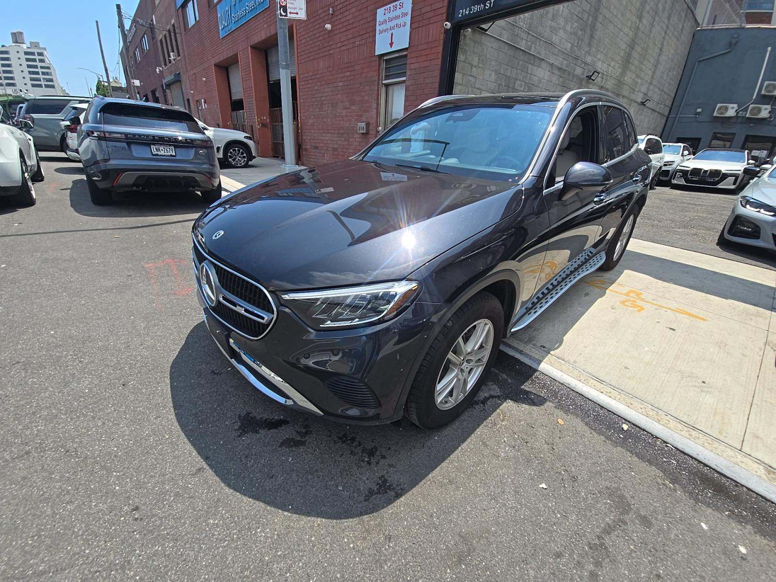 2025 Mercedes-Benz GLC GLC 300 AWD
