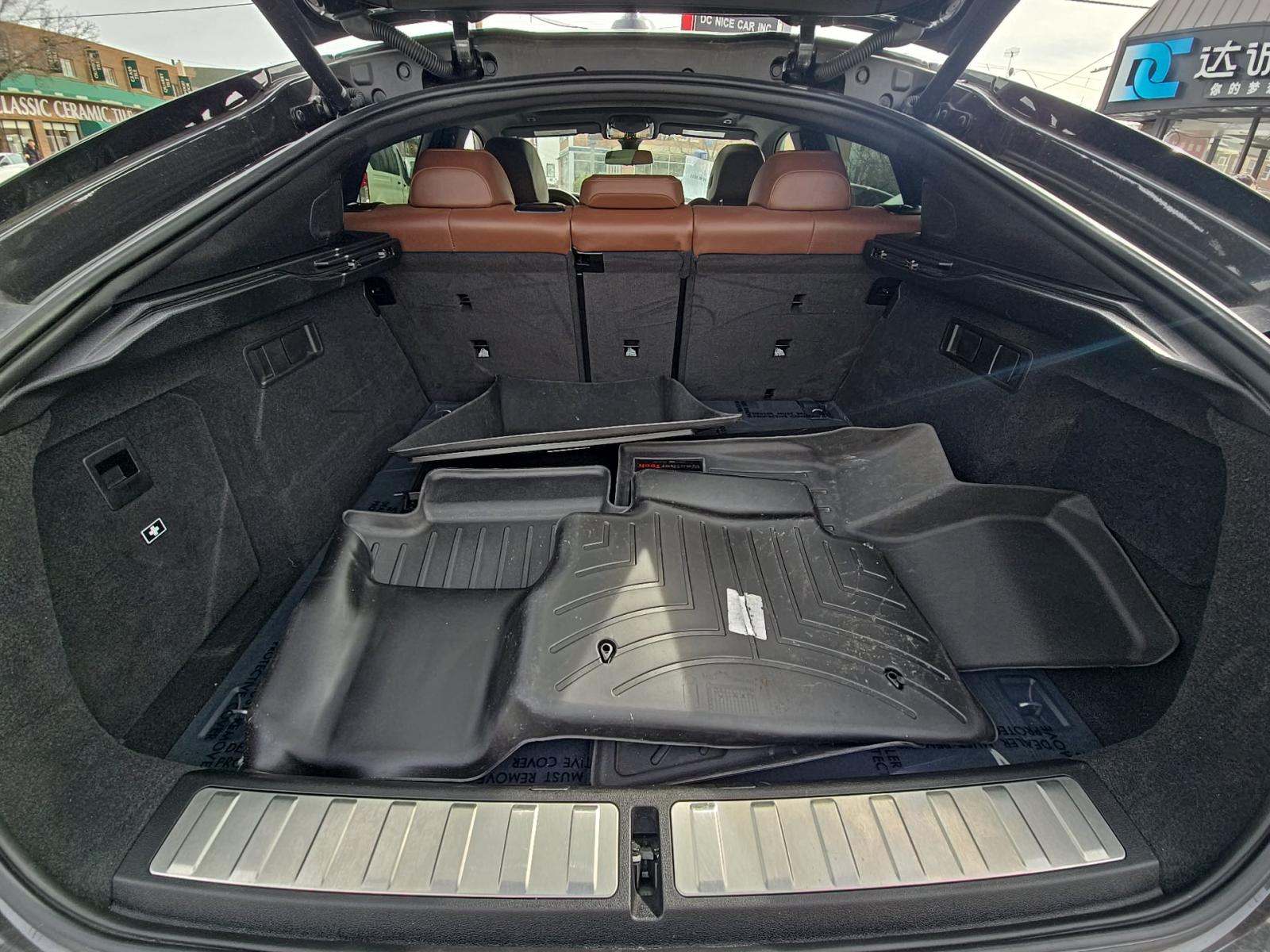 2021 BMW X6 xDrive40i AWD