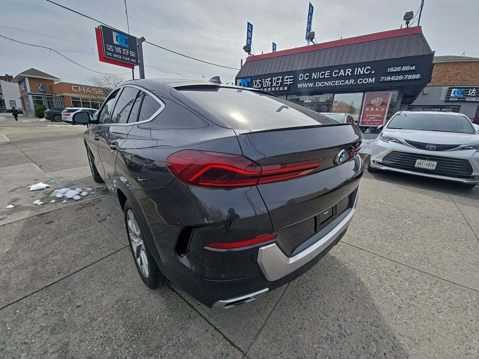 2021 BMW X6 xDrive40i AWD