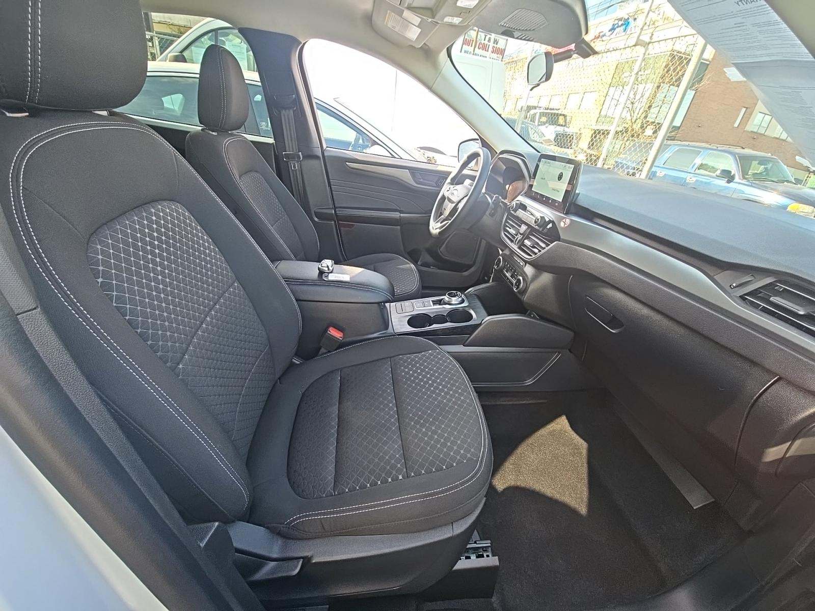 2025 Ford Escape Active FWD