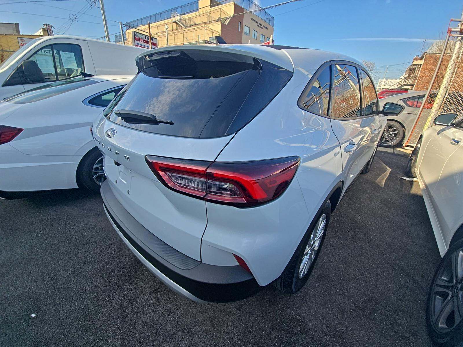 2025 Ford Escape Active FWD