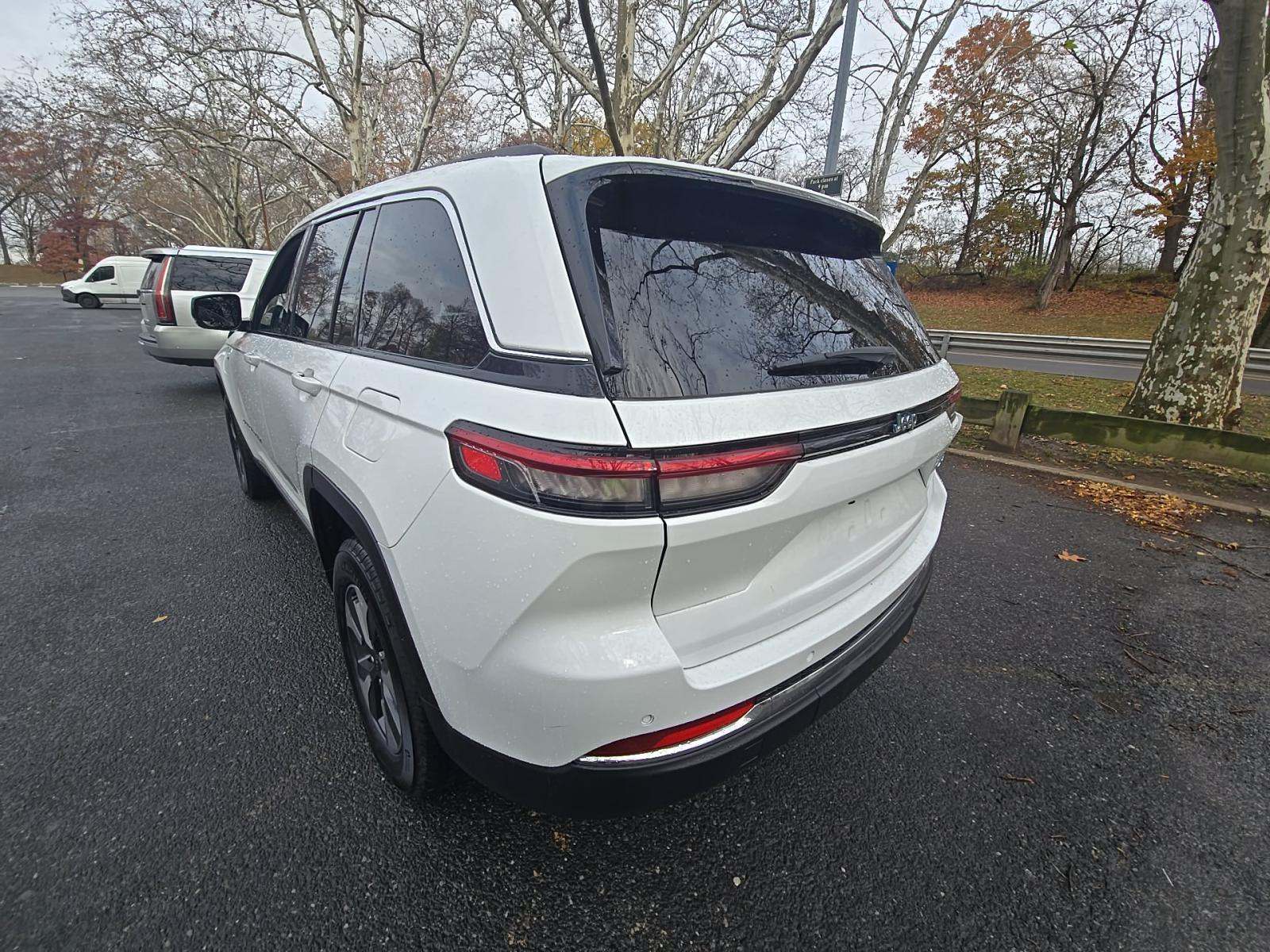 2023 Jeep Grand Cherokee 4xe AWD