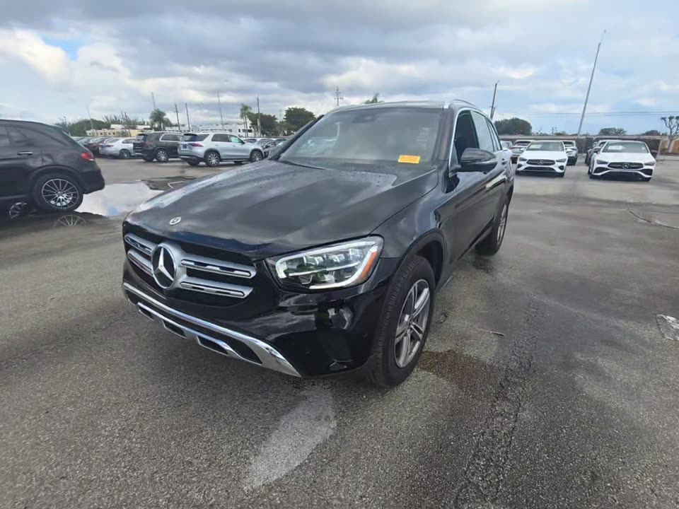 2022 Mercedes-Benz GLC 300