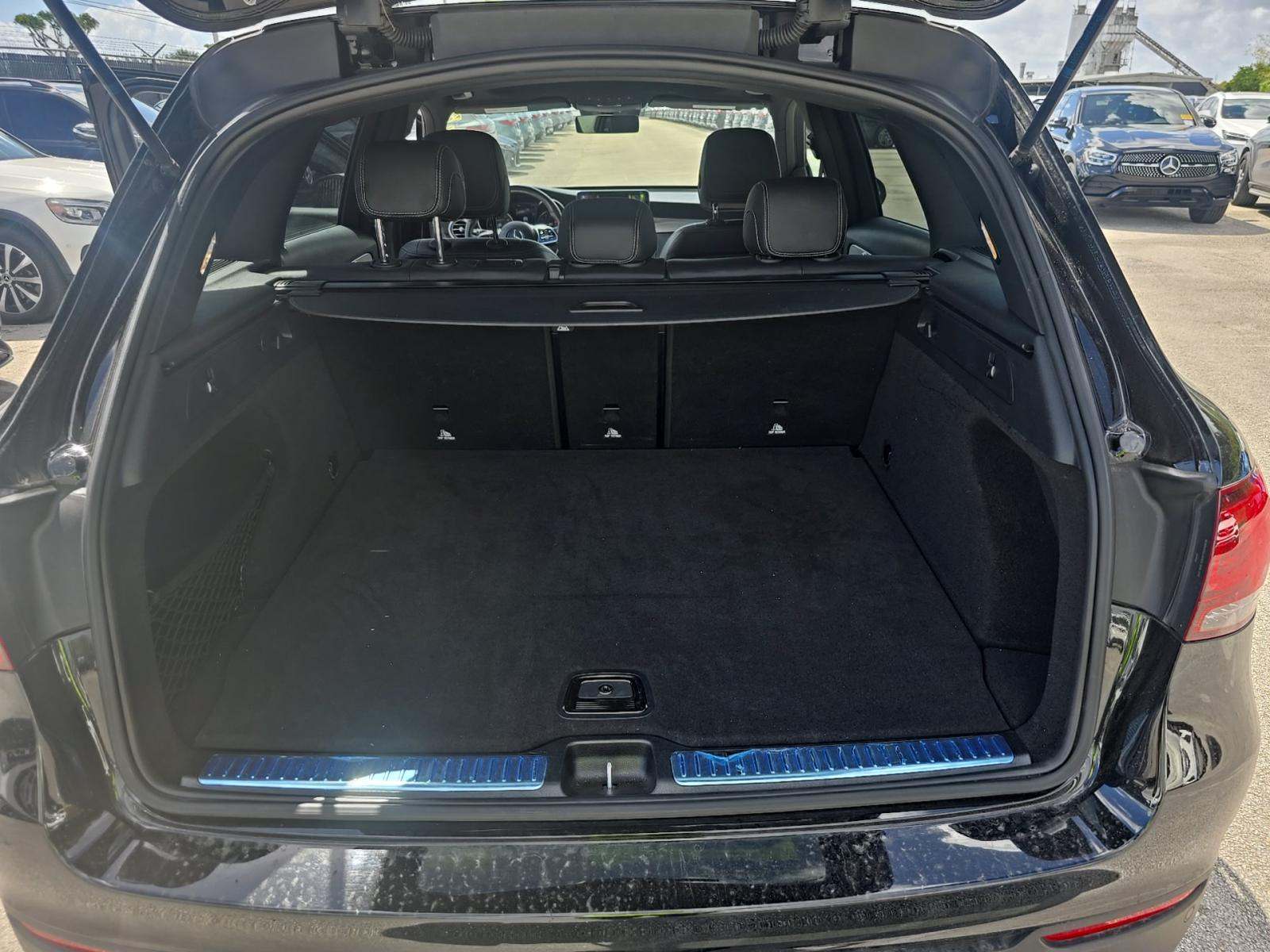 2022 Mercedes-Benz GLC GLC 300 RWD