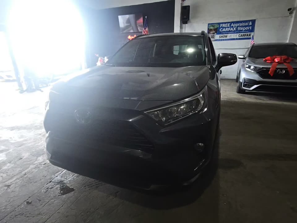 2021 Toyota RAV4 XLE FWD