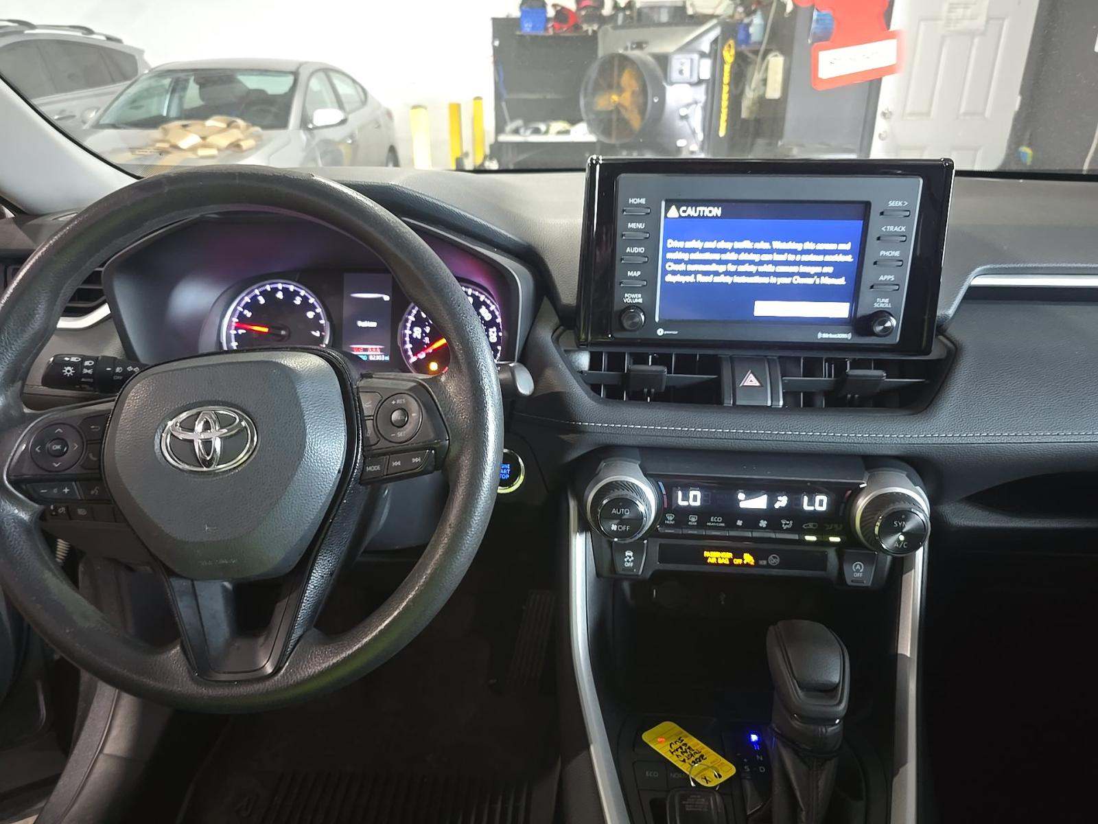 2021 Toyota RAV4 XLE FWD