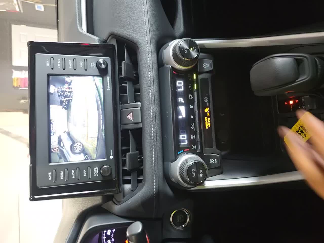 2021 Toyota RAV4 XLE FWD