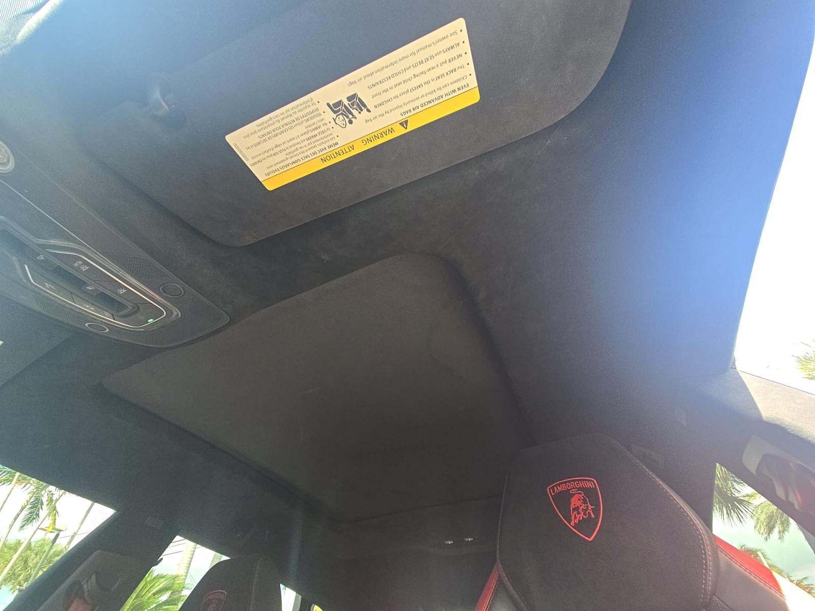 2023 Lamborghini Urus Performante AWD