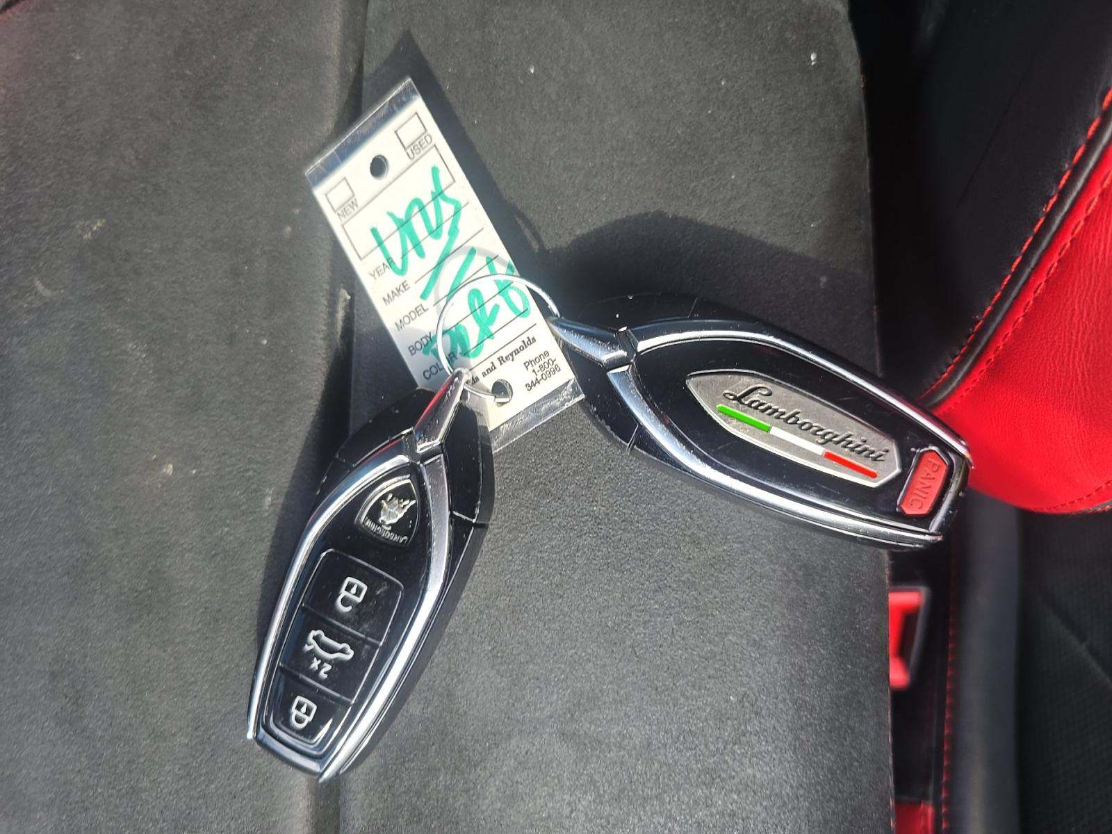 2023 Lamborghini Urus Performante AWD