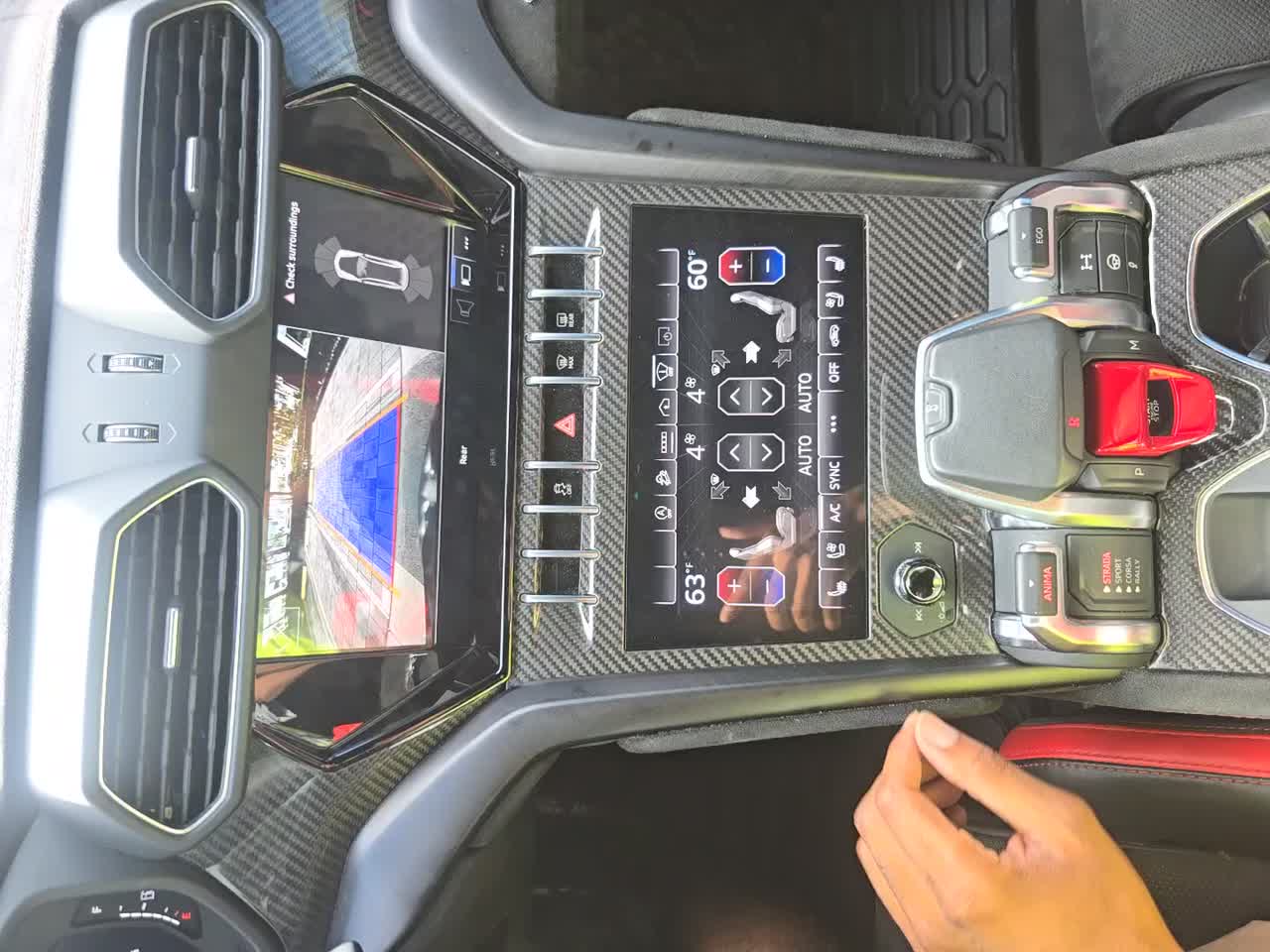 2023 Lamborghini Urus Performante AWD