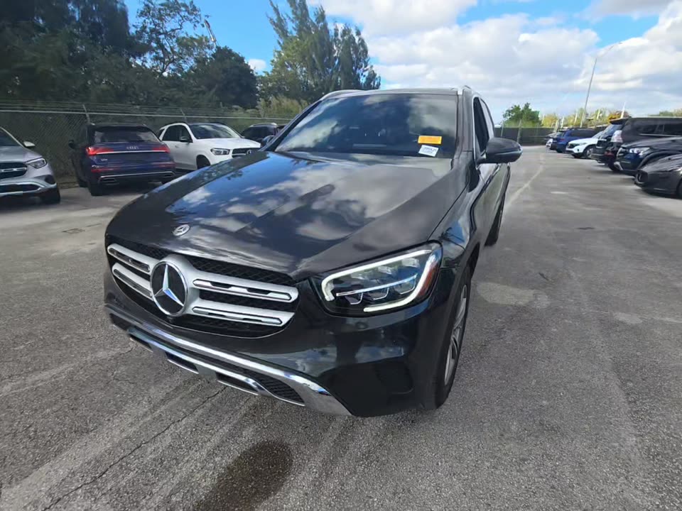 2022 Mercedes-Benz GLC 300