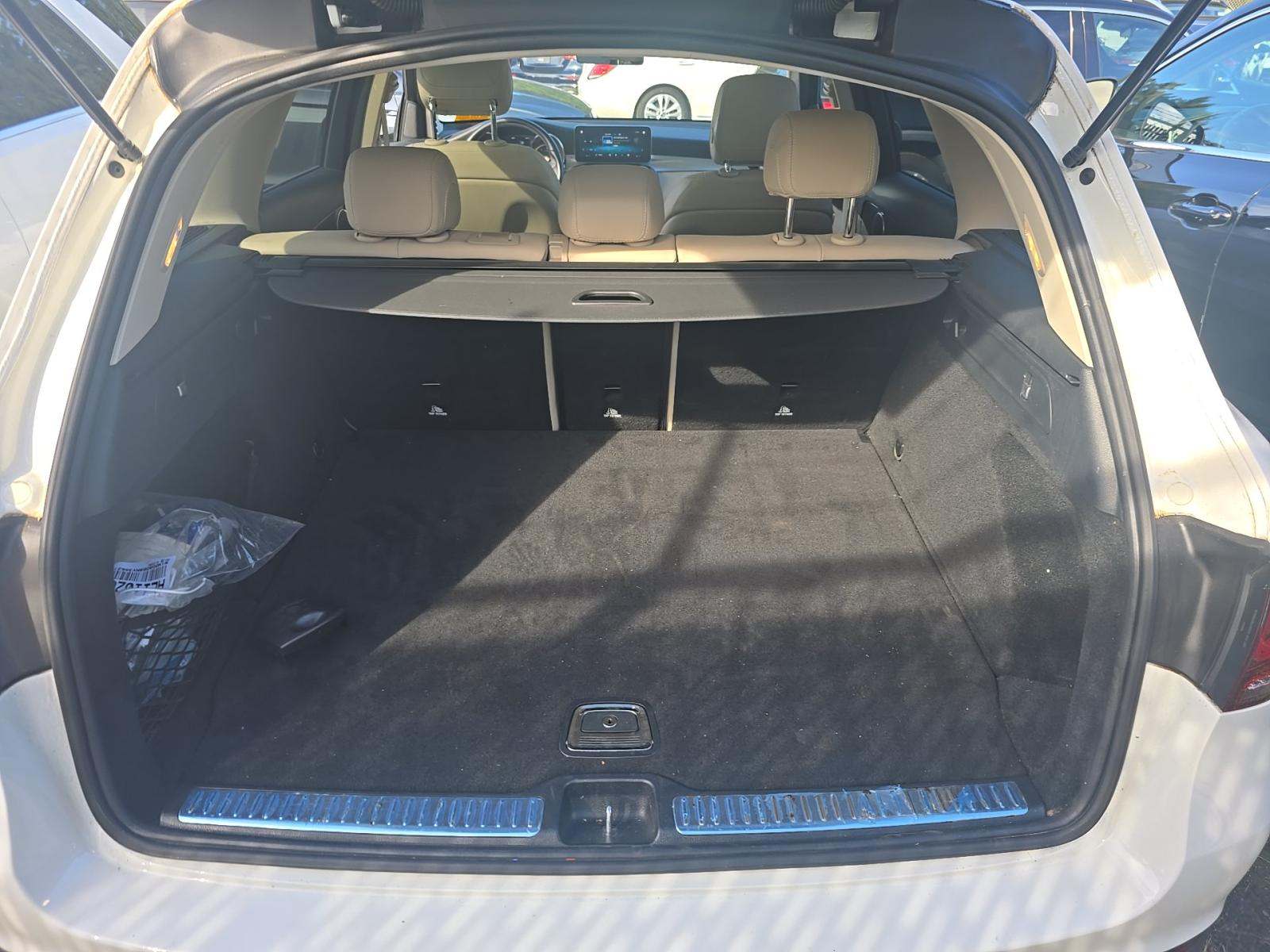 2022 Mercedes-Benz GLC GLC 300 RWD