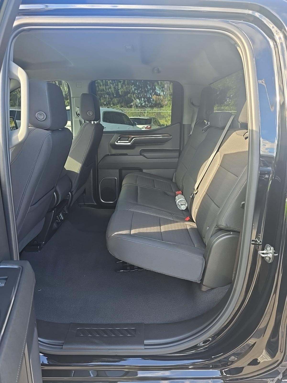 2023 Chevrolet Silverado 1500 LT RWD