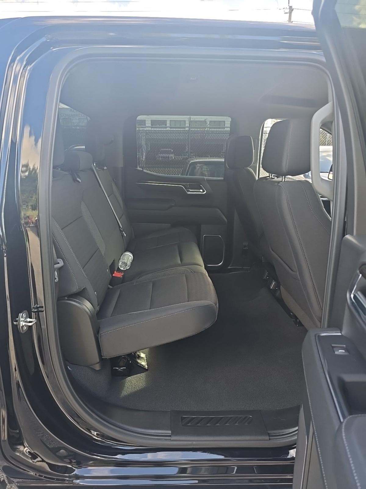 2023 Chevrolet Silverado 1500 LT RWD