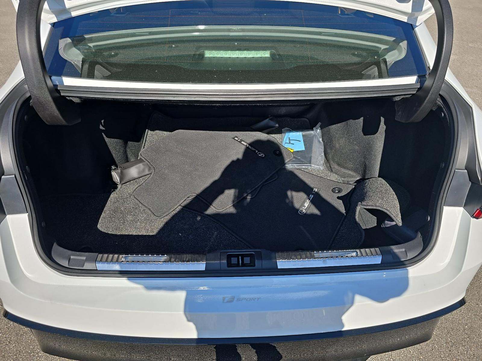 2025 Lexus IS IS 350 F SPORT Design RWD