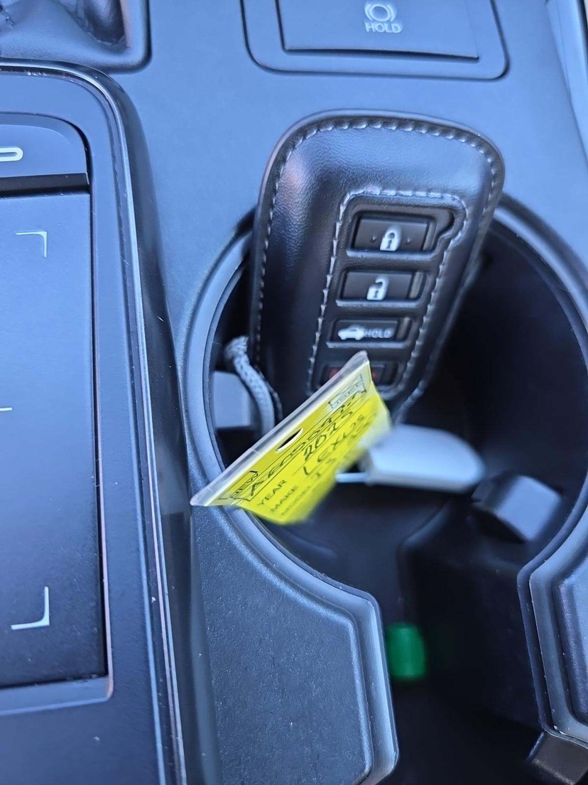 2025 Lexus IS IS 350 F SPORT Design RWD