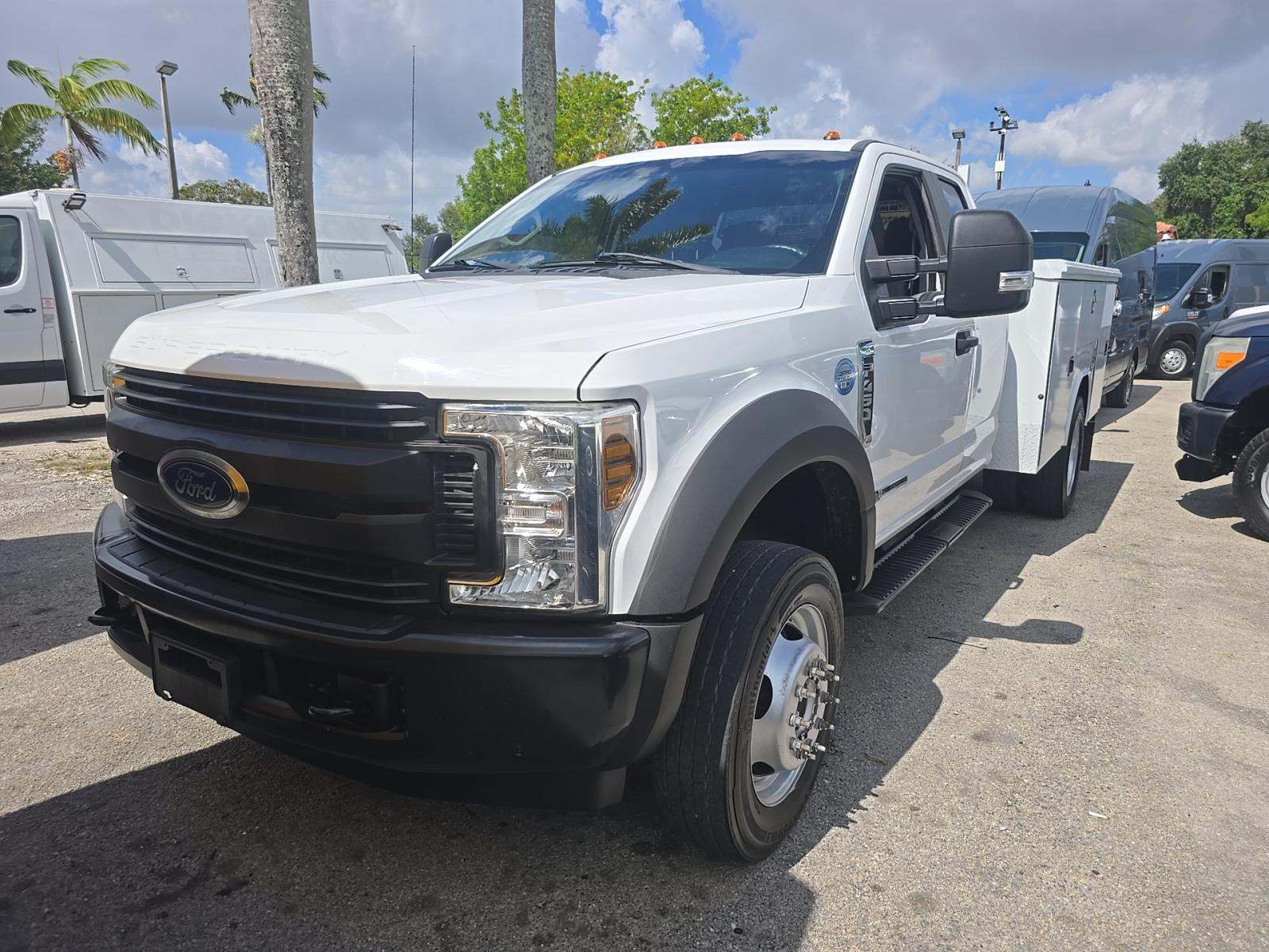 FORD F-450 - 1