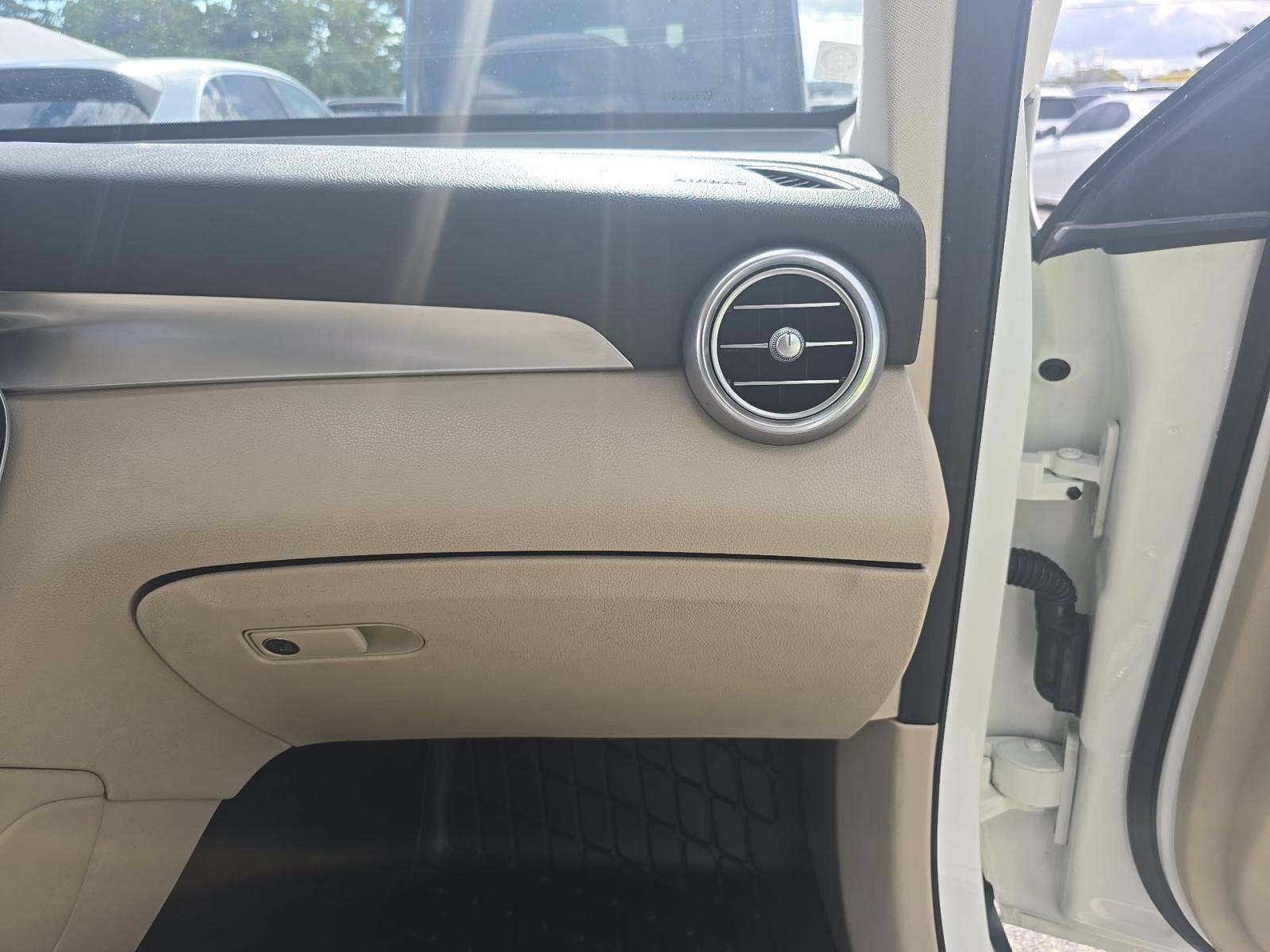 2022 Mercedes-Benz GLC GLC 300 AWD