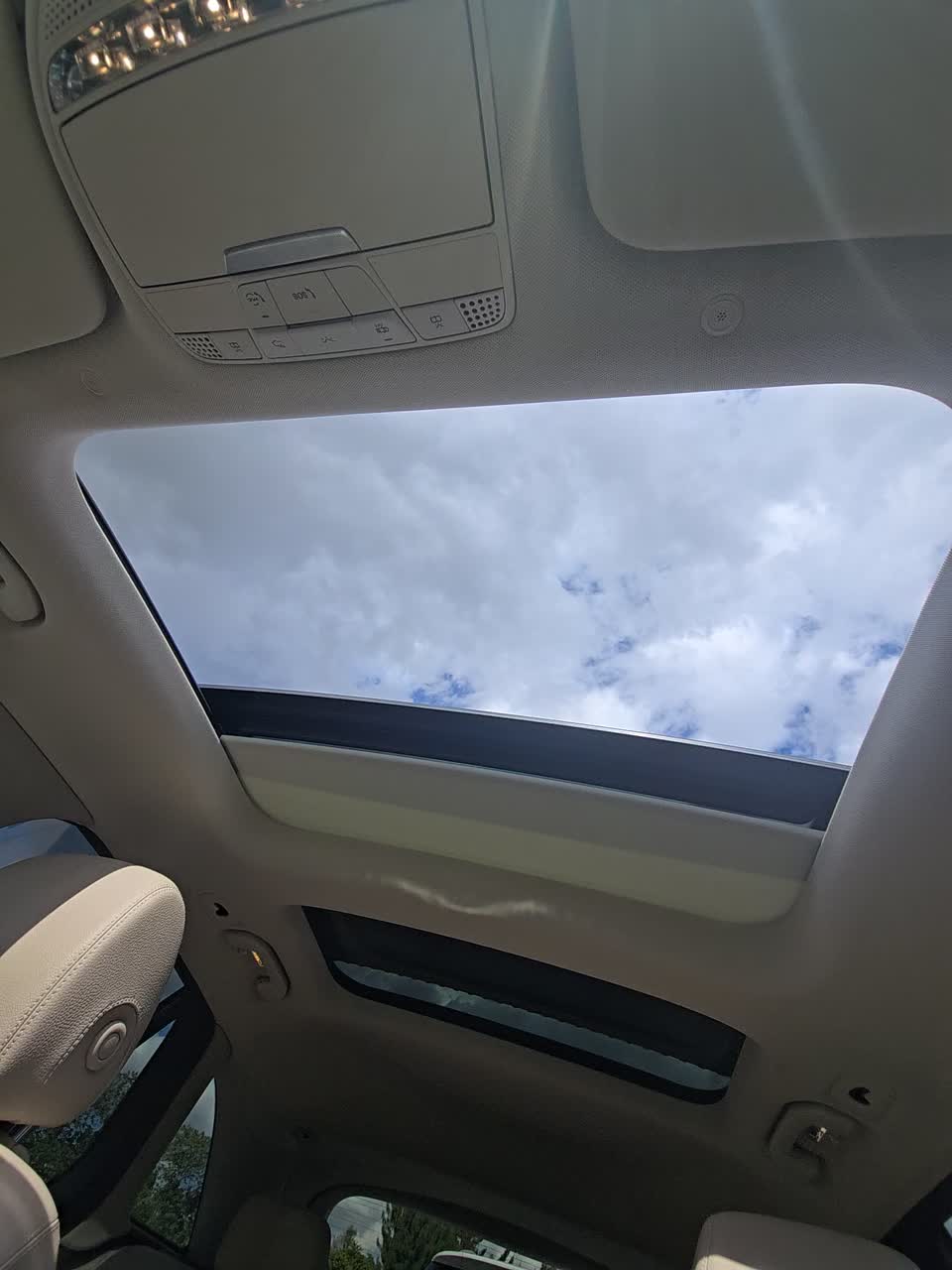 2022 Mercedes-Benz GLC GLC 300 AWD