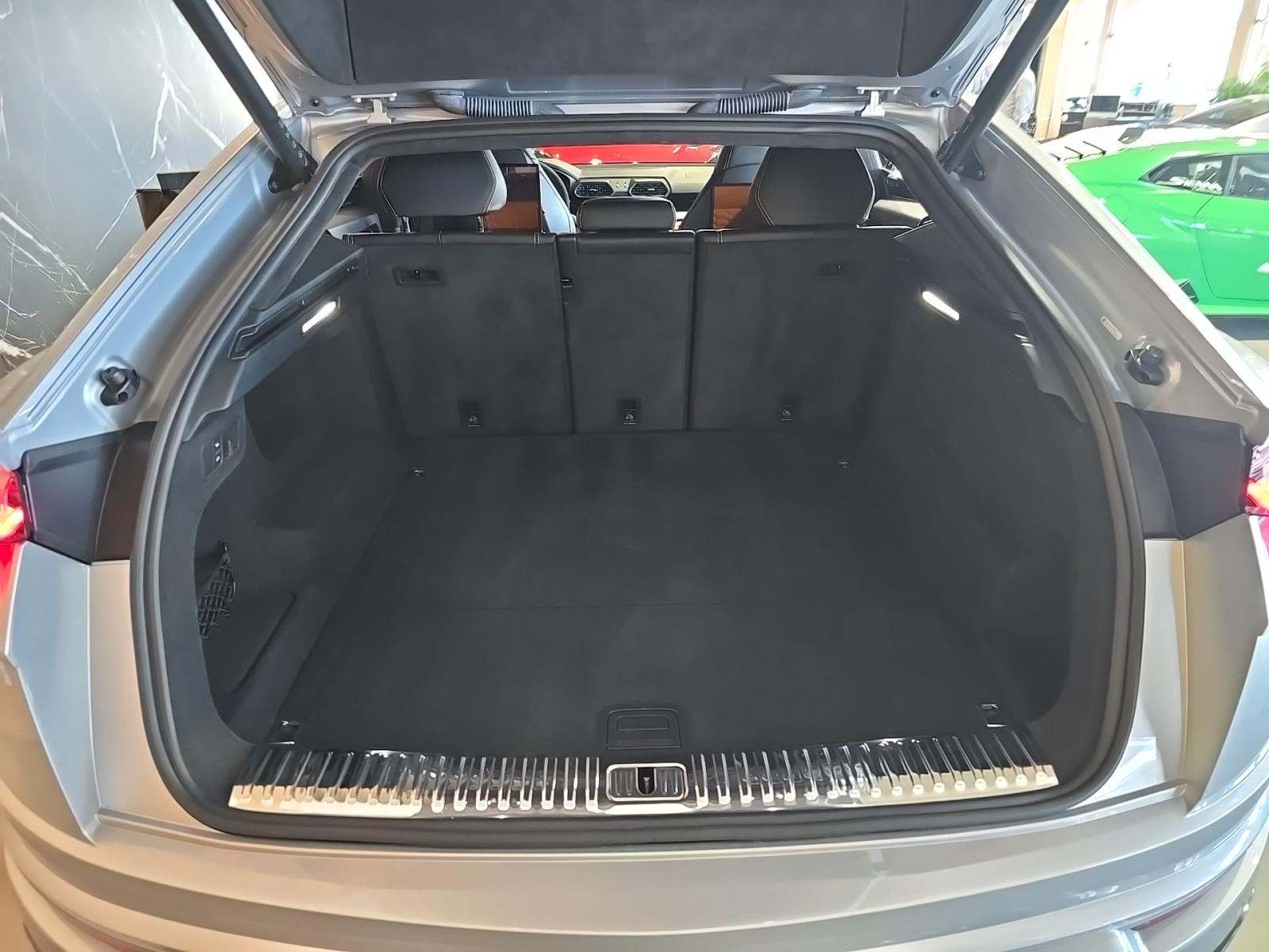 2021 Lamborghini Urus Base AWD