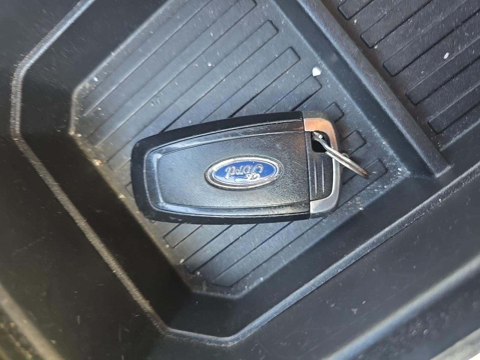 FORD F-250 - 4