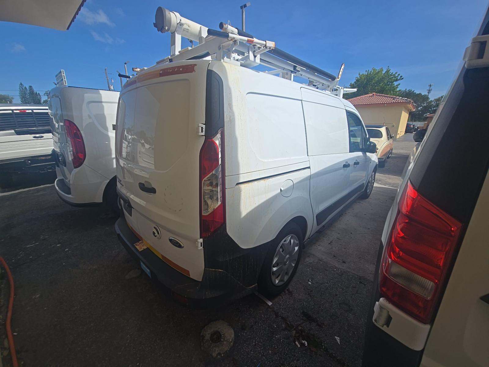 FORD TRANSIT CONNECT - 3