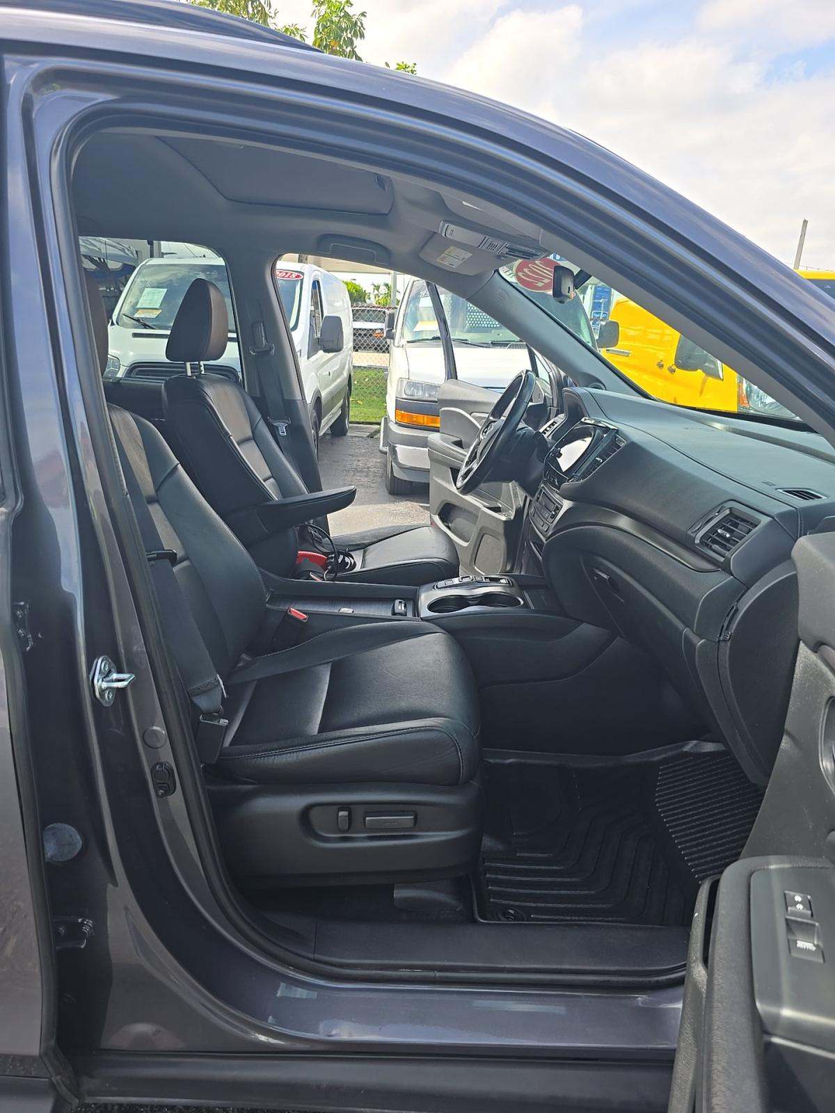 2022 Honda Pilot Special Edition FWD