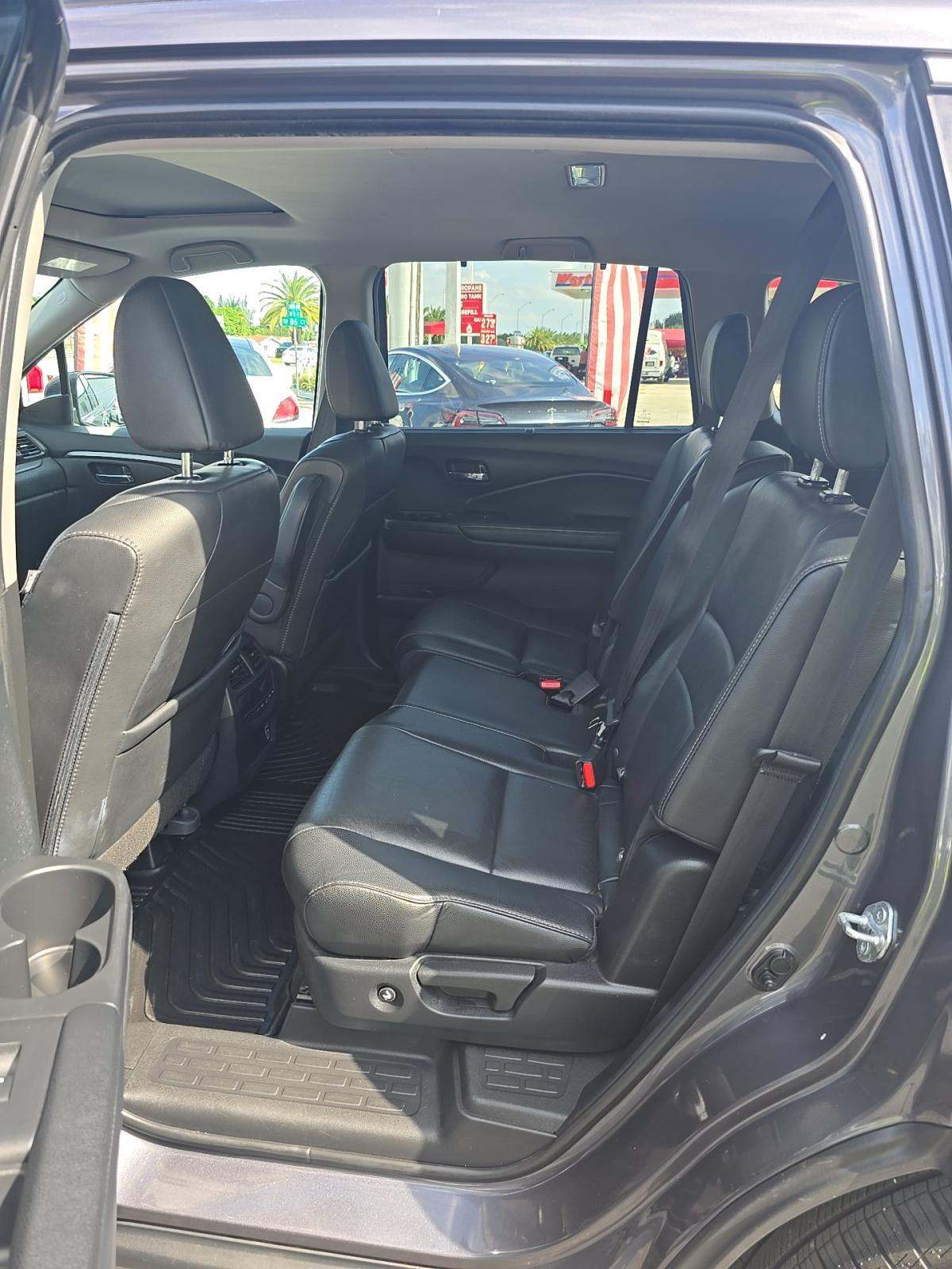 2022 Honda Pilot Special Edition FWD