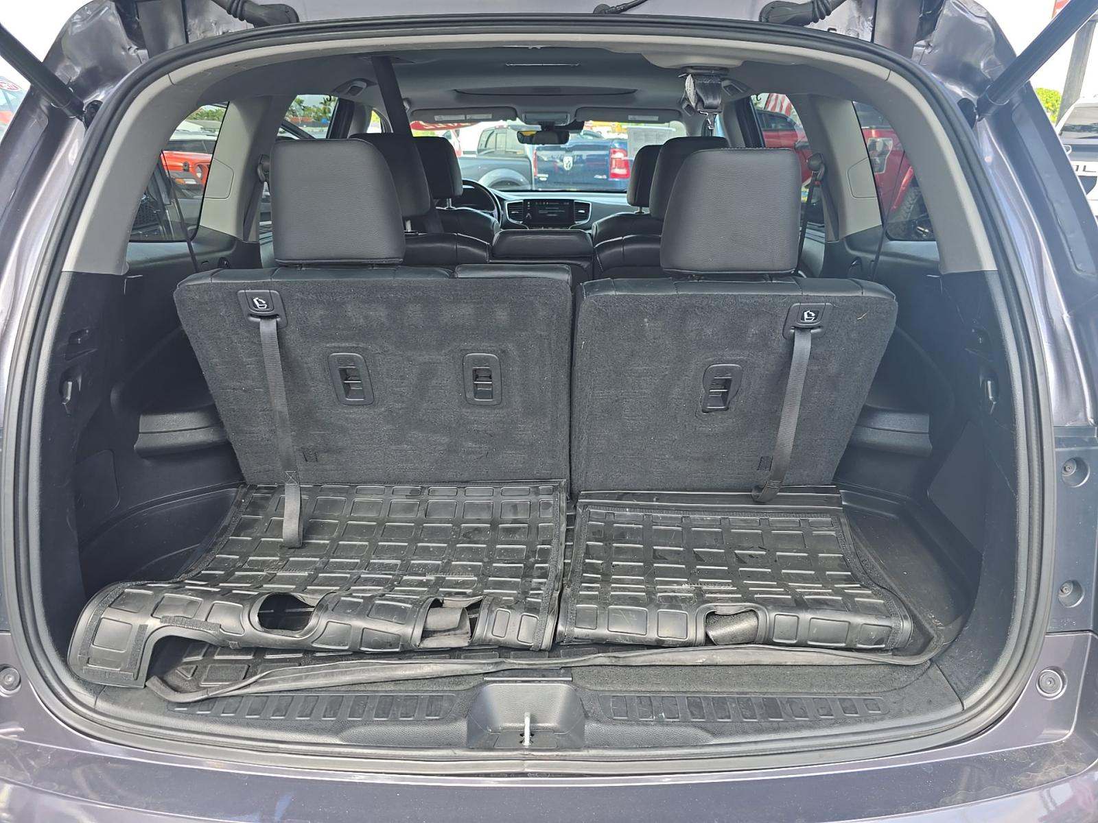 2022 Honda Pilot Special Edition FWD