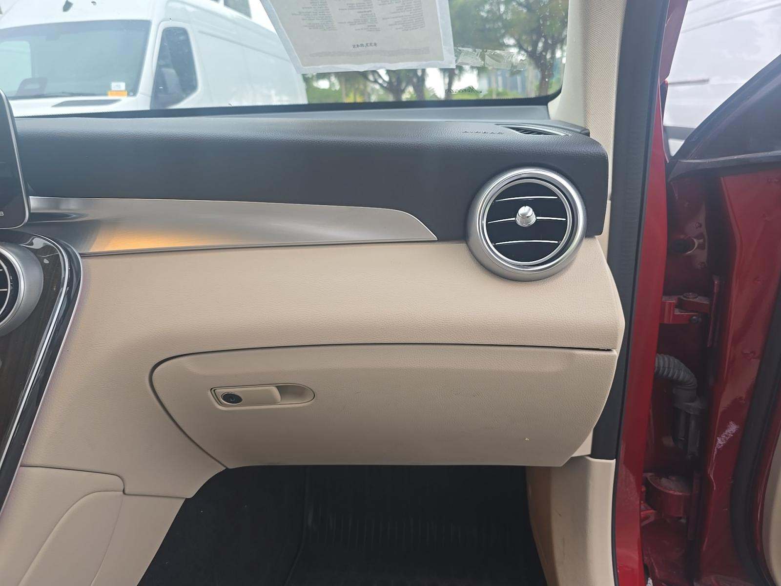 2022 Mercedes-Benz GLC GLC 300 RWD