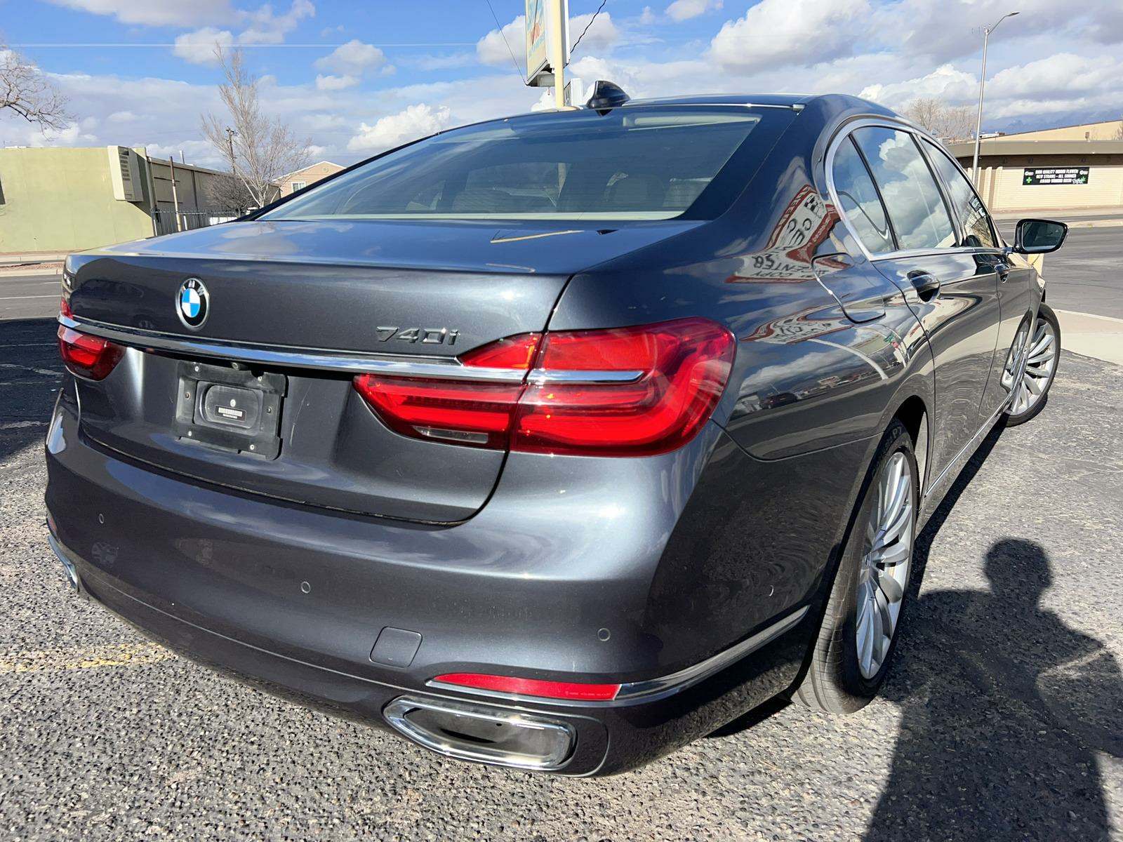 2016 BMW 7 Series 740i RWD