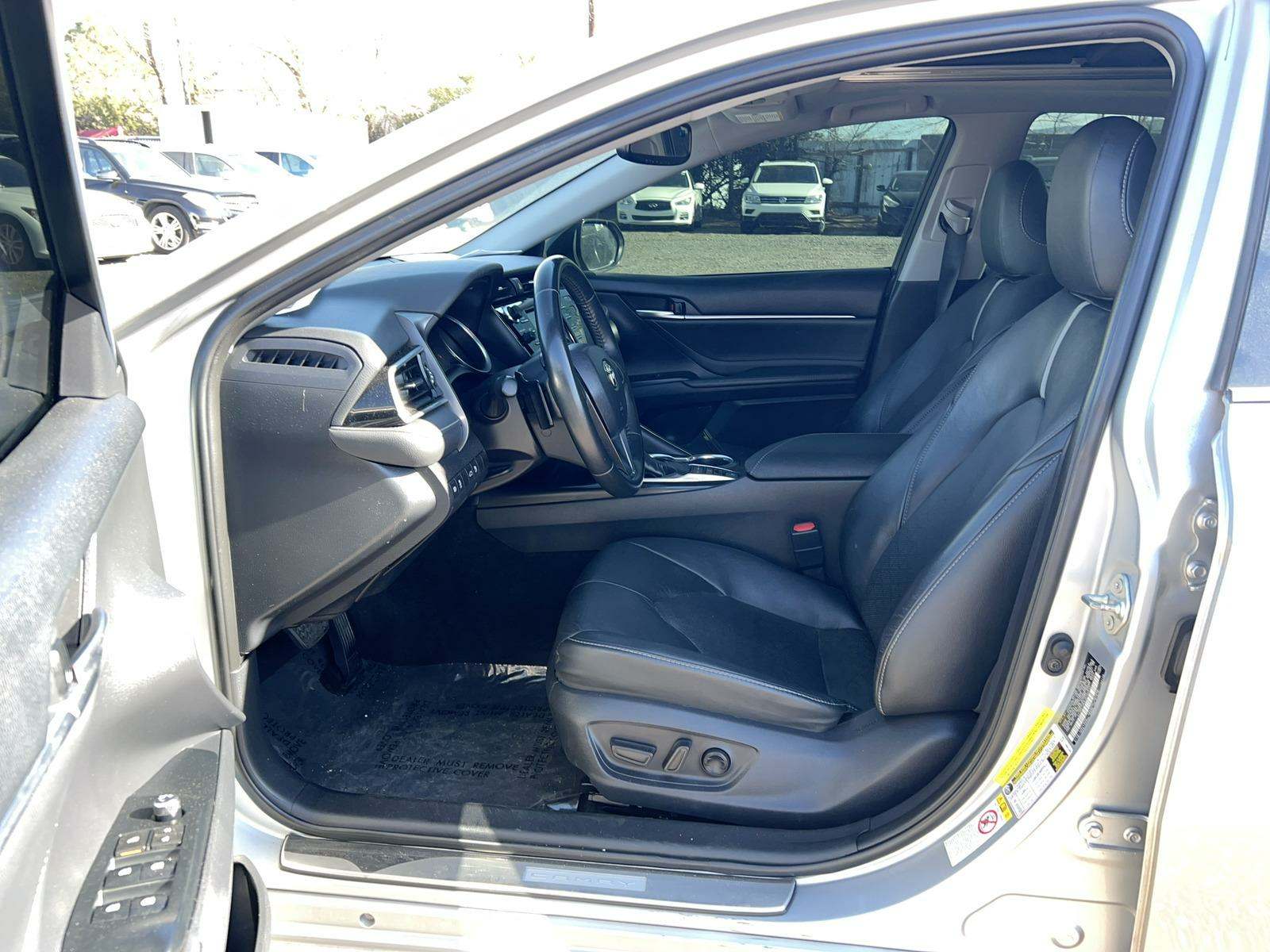 2018 Toyota Camry XSE FWD