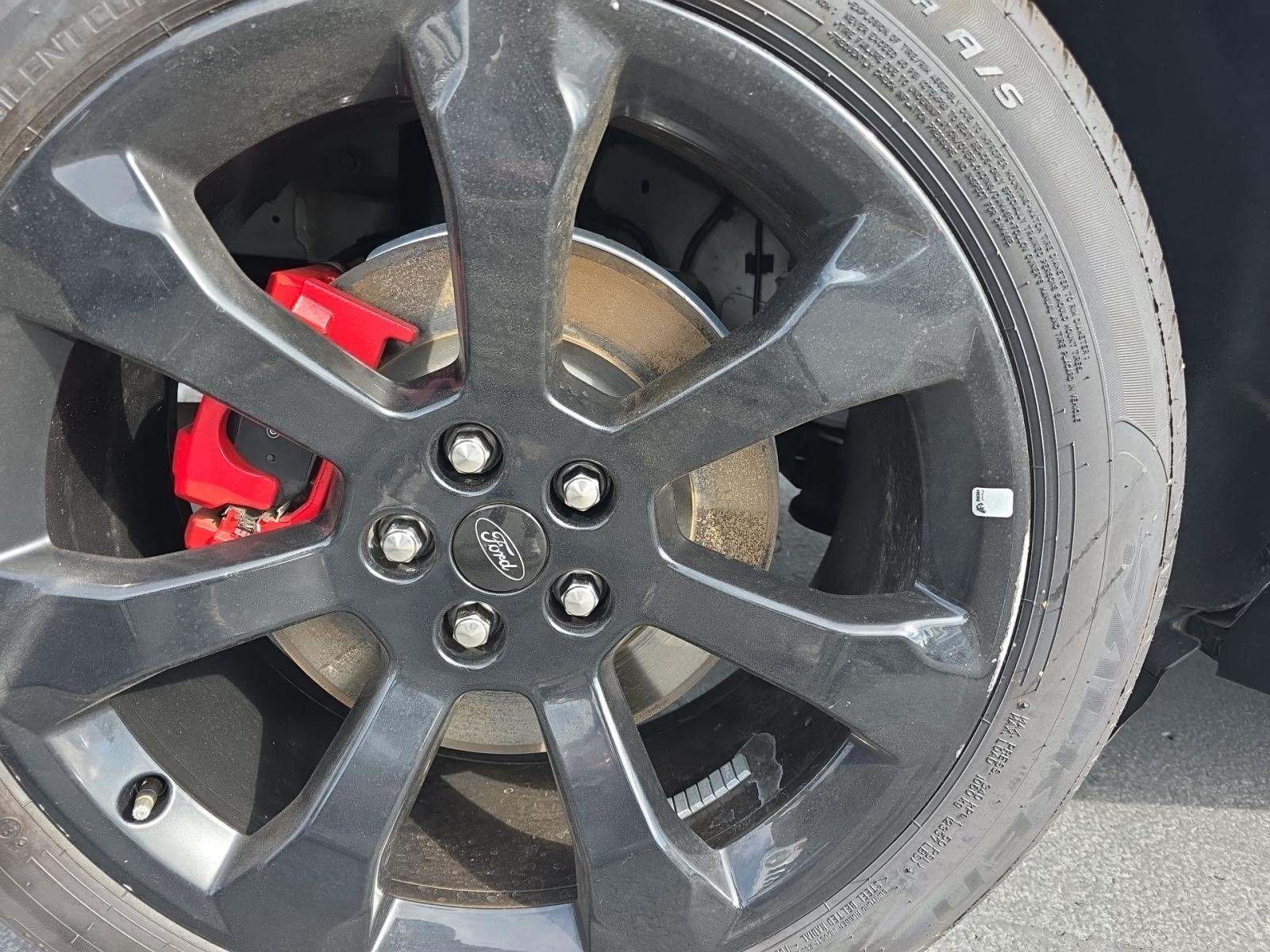 2023 Ford Explorer ST AWD