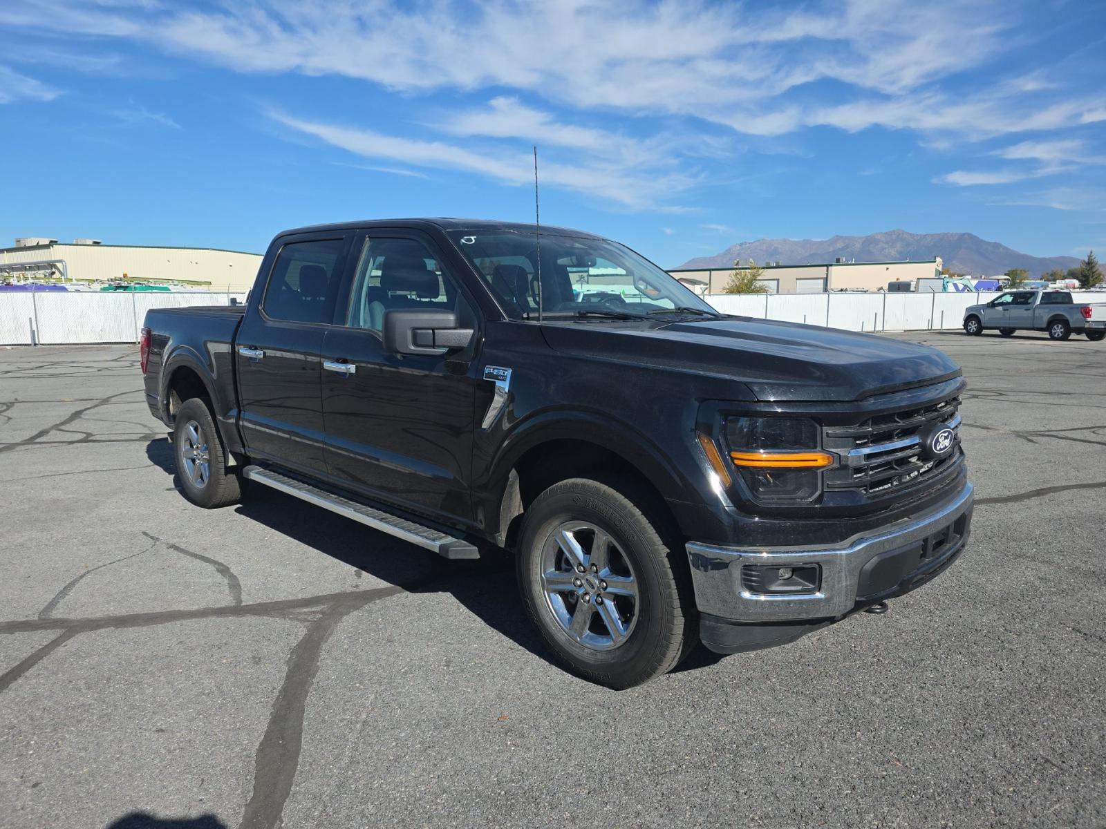 2024 Ford F-150 XLT AWD