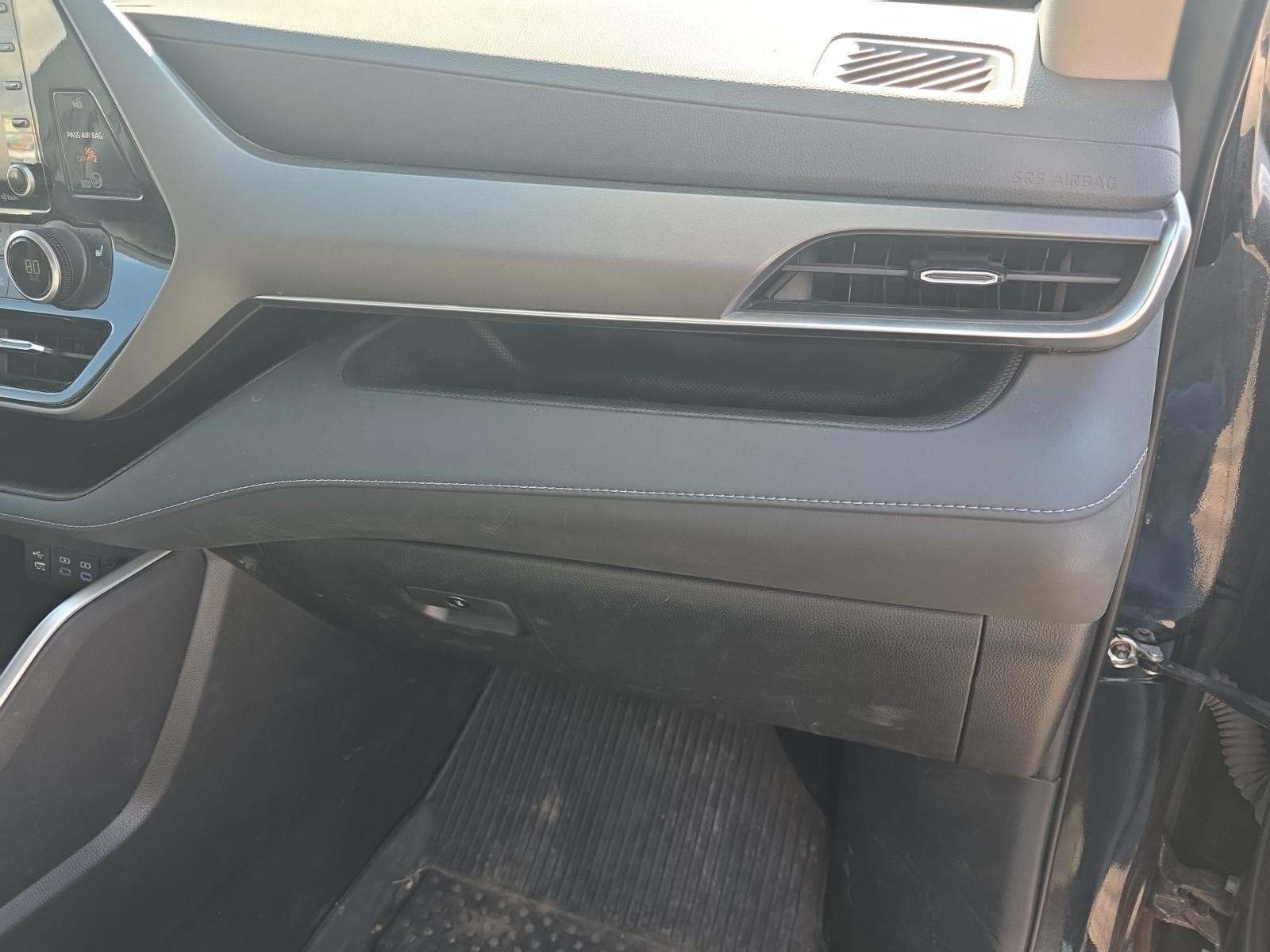 2022 Toyota Highlander Hybrid XLE AWD