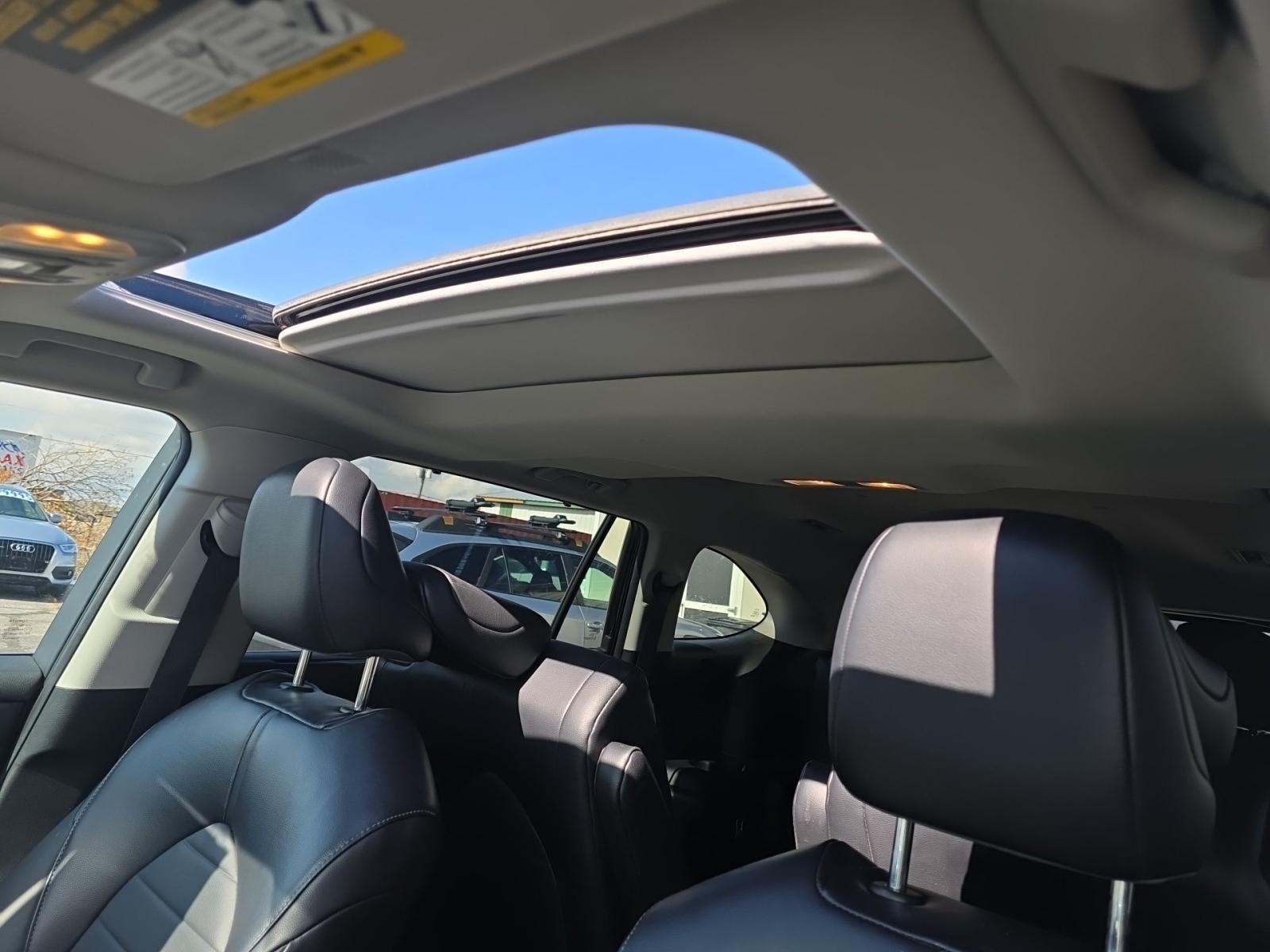 2022 Toyota Highlander Hybrid XLE AWD