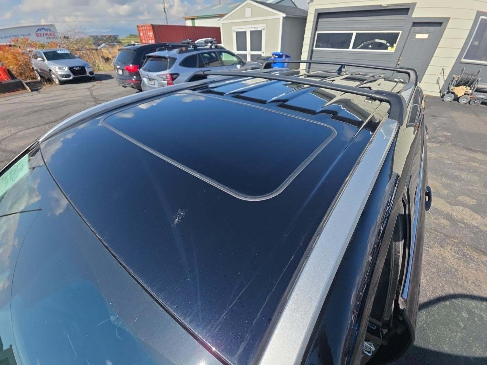 2022 Toyota Highlander Hybrid XLE AWD