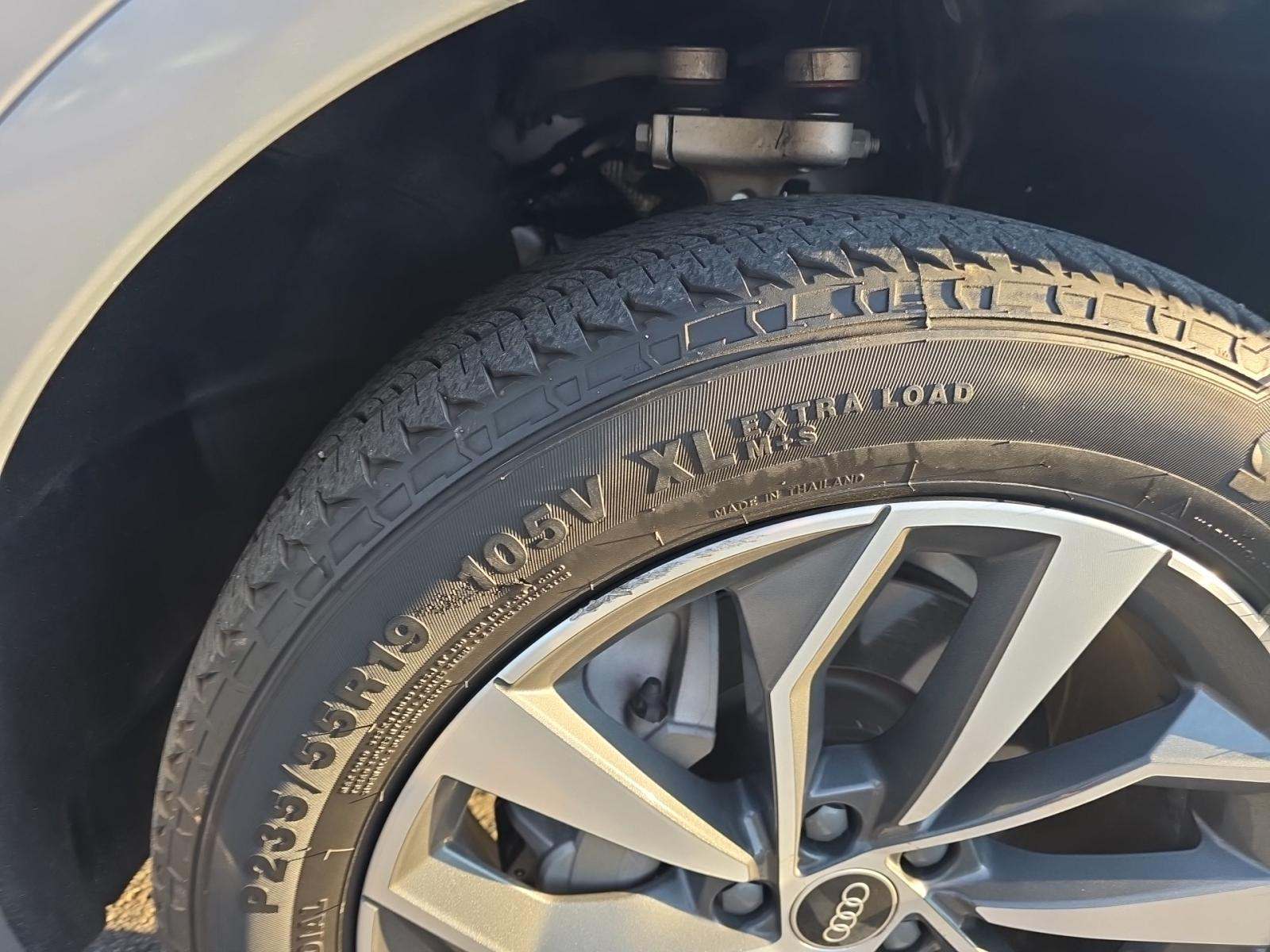 2023 Audi Q5 S line Premium Plus AWD